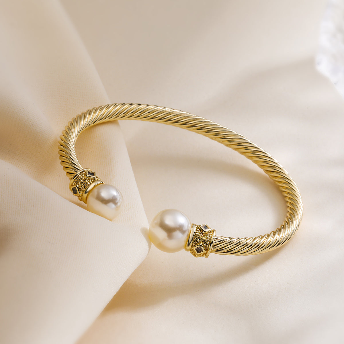 18k Gold Plated Gold Bangle with Pearls