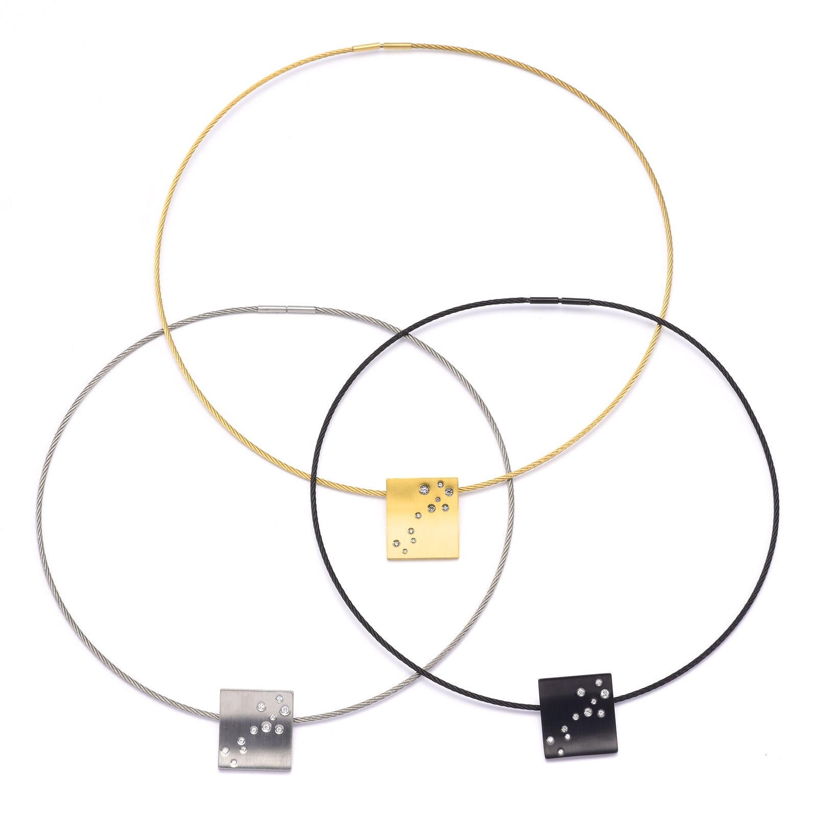 PT094B B.Tiff Black Pavé Galaxie Pendant