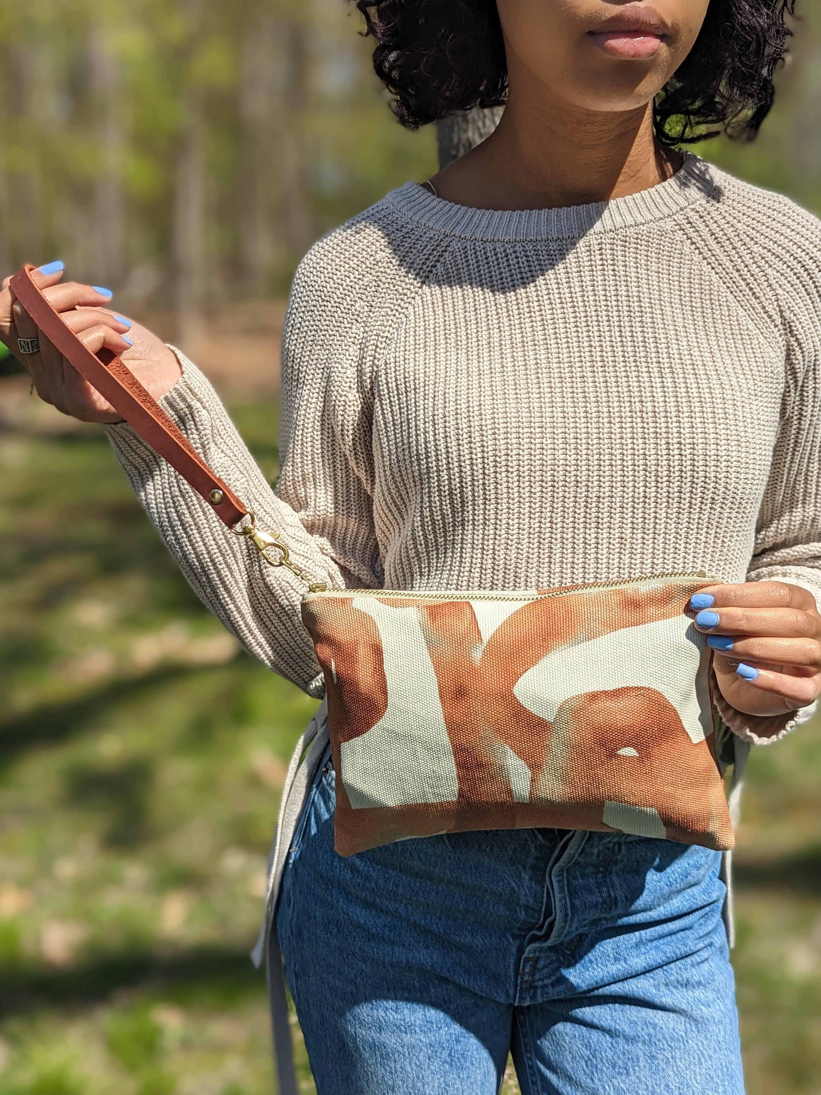 Shipwreck Chain Wristlet Purse