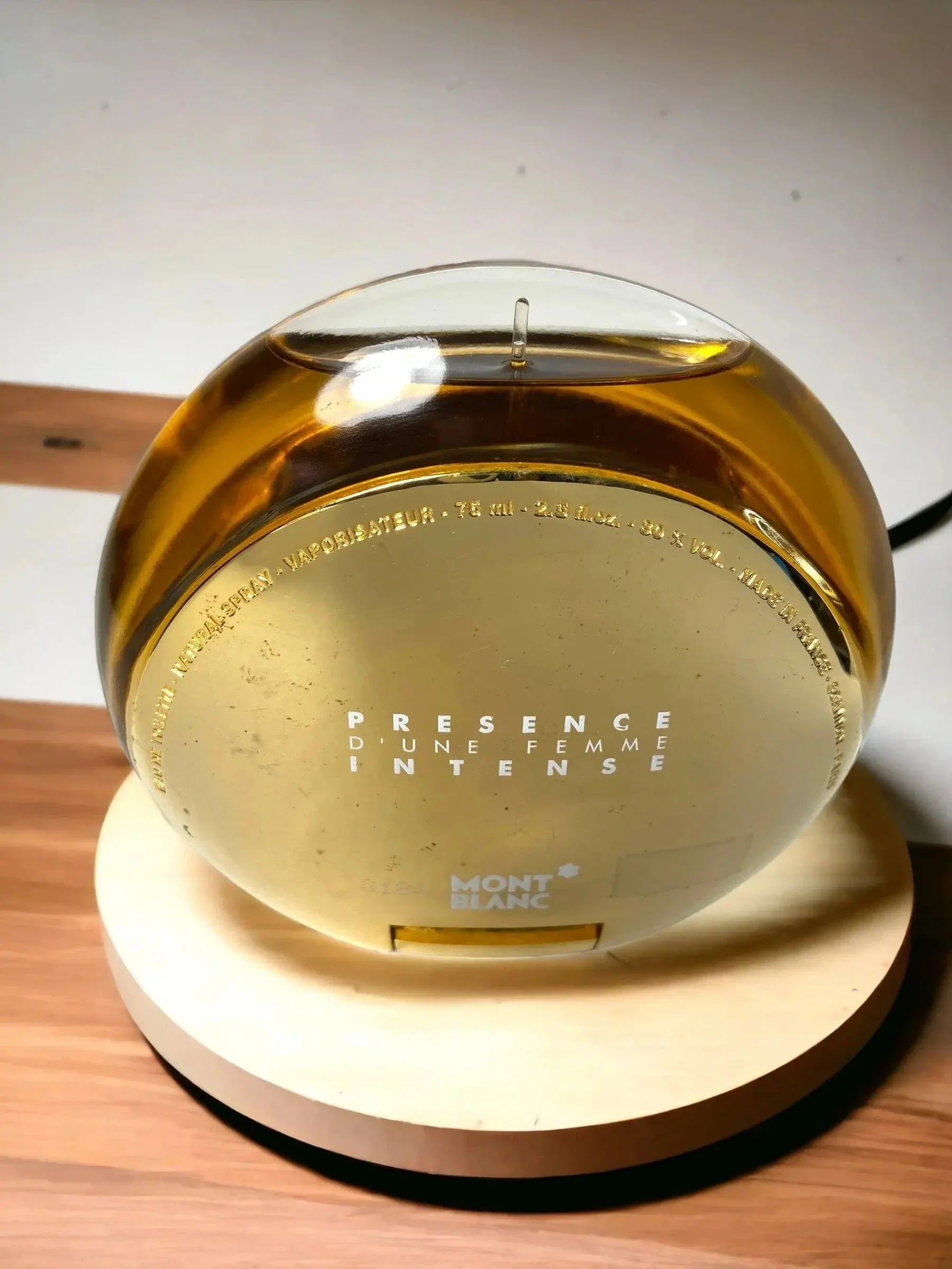 Presence D'Une Femme By Mont blanc For Women 1.7oz EDT Spray
