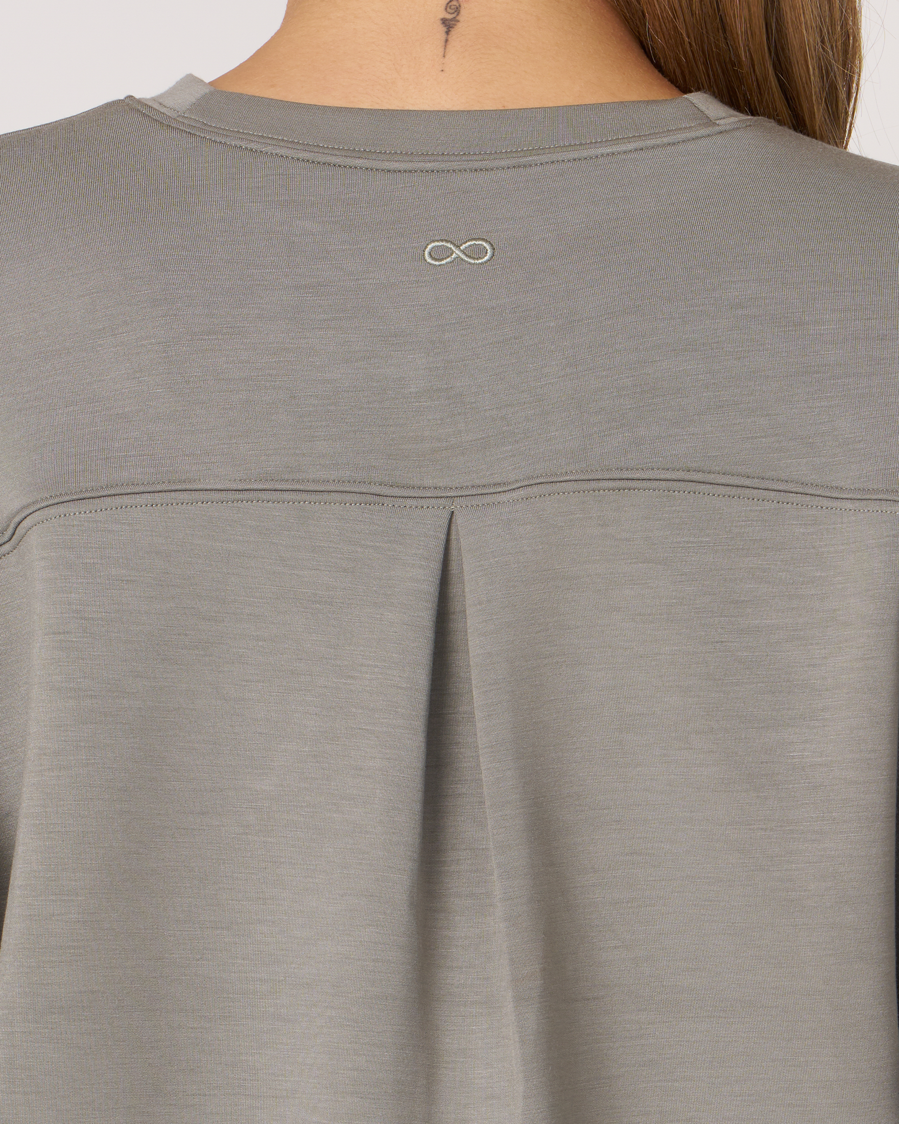 Essential Scuba Crewneck-4