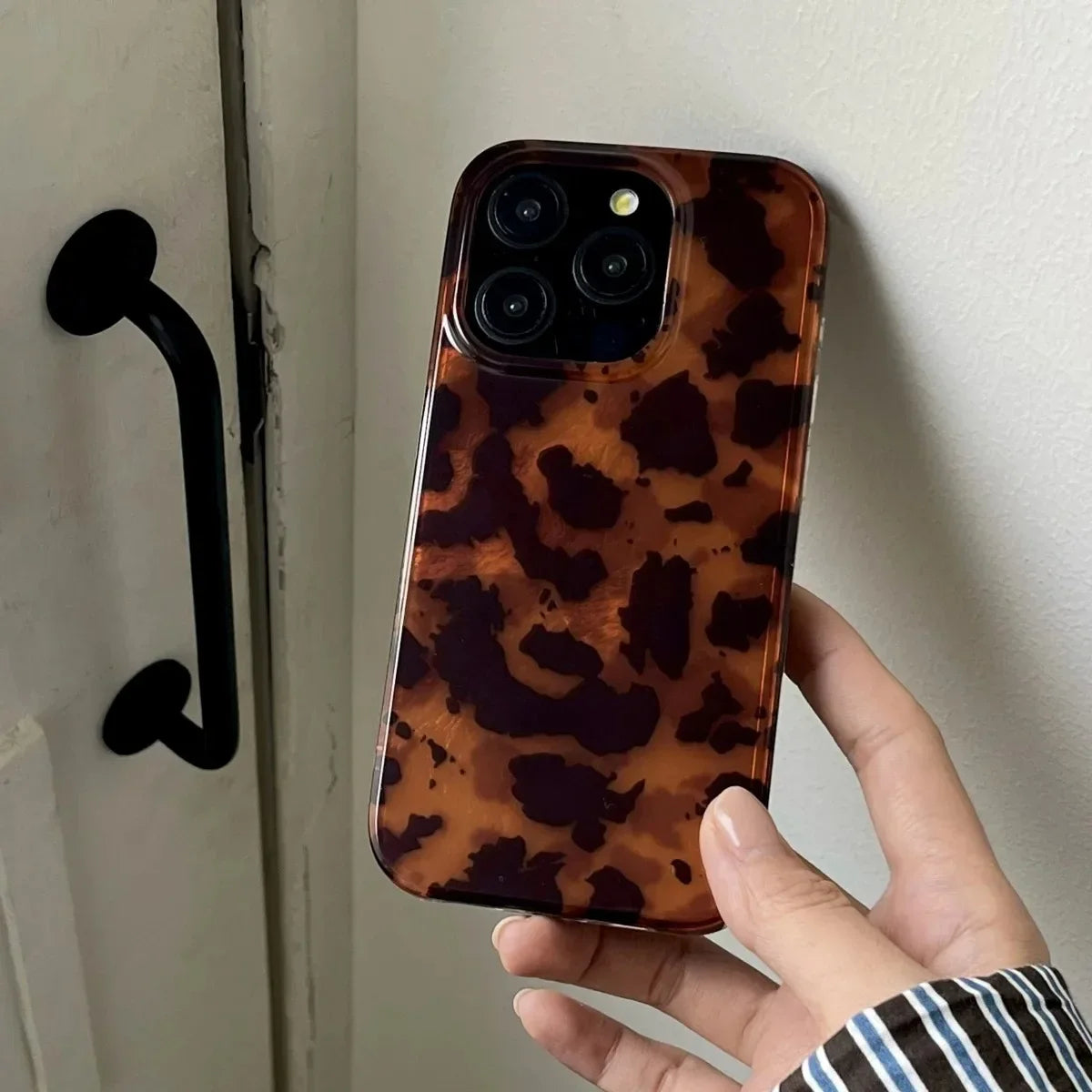 Retro Amber Texture Laser Phone Case For iPhone