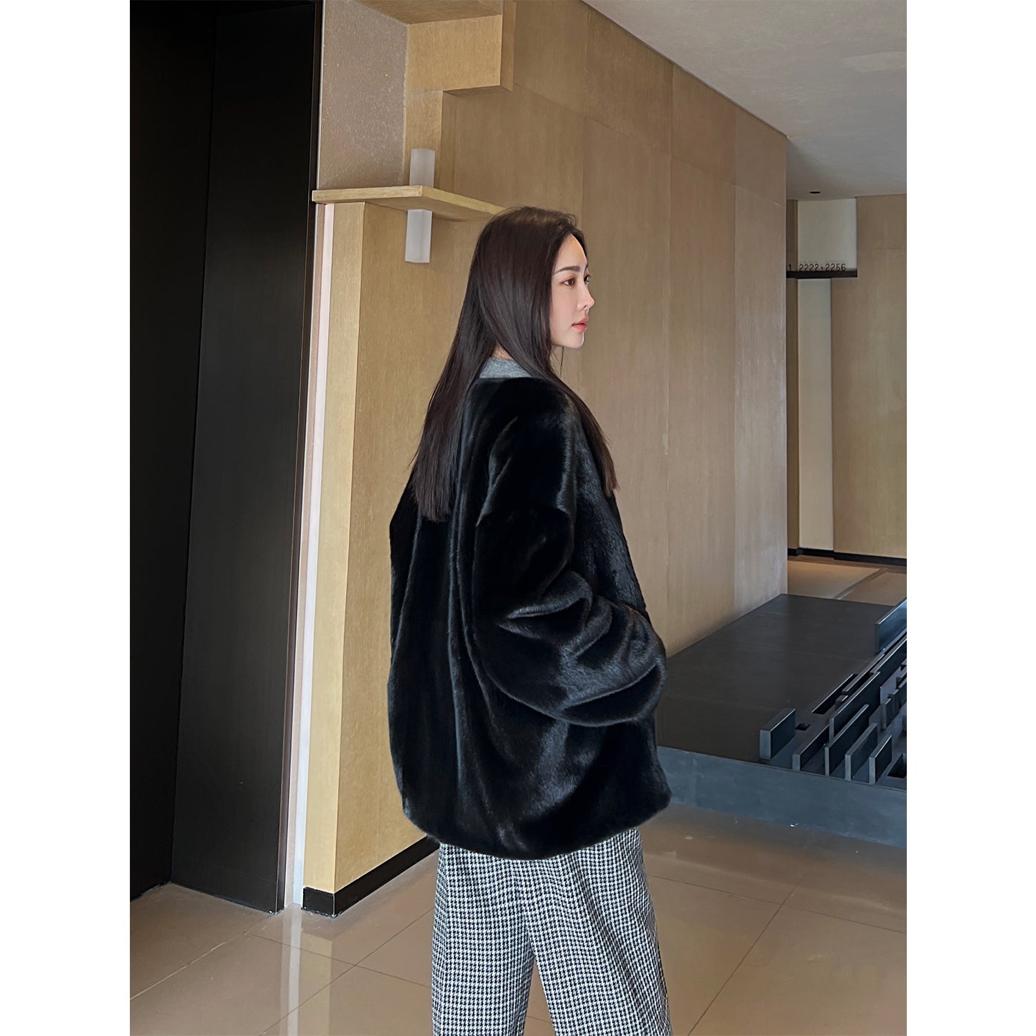 Swiss Snow Mink Velvet Fur Coat-5