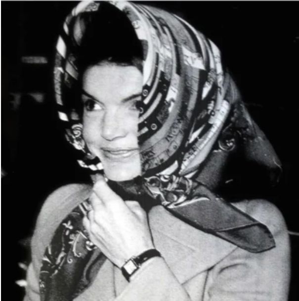 Astrologie Vintage Scarf Drawstring Crossbody Bag