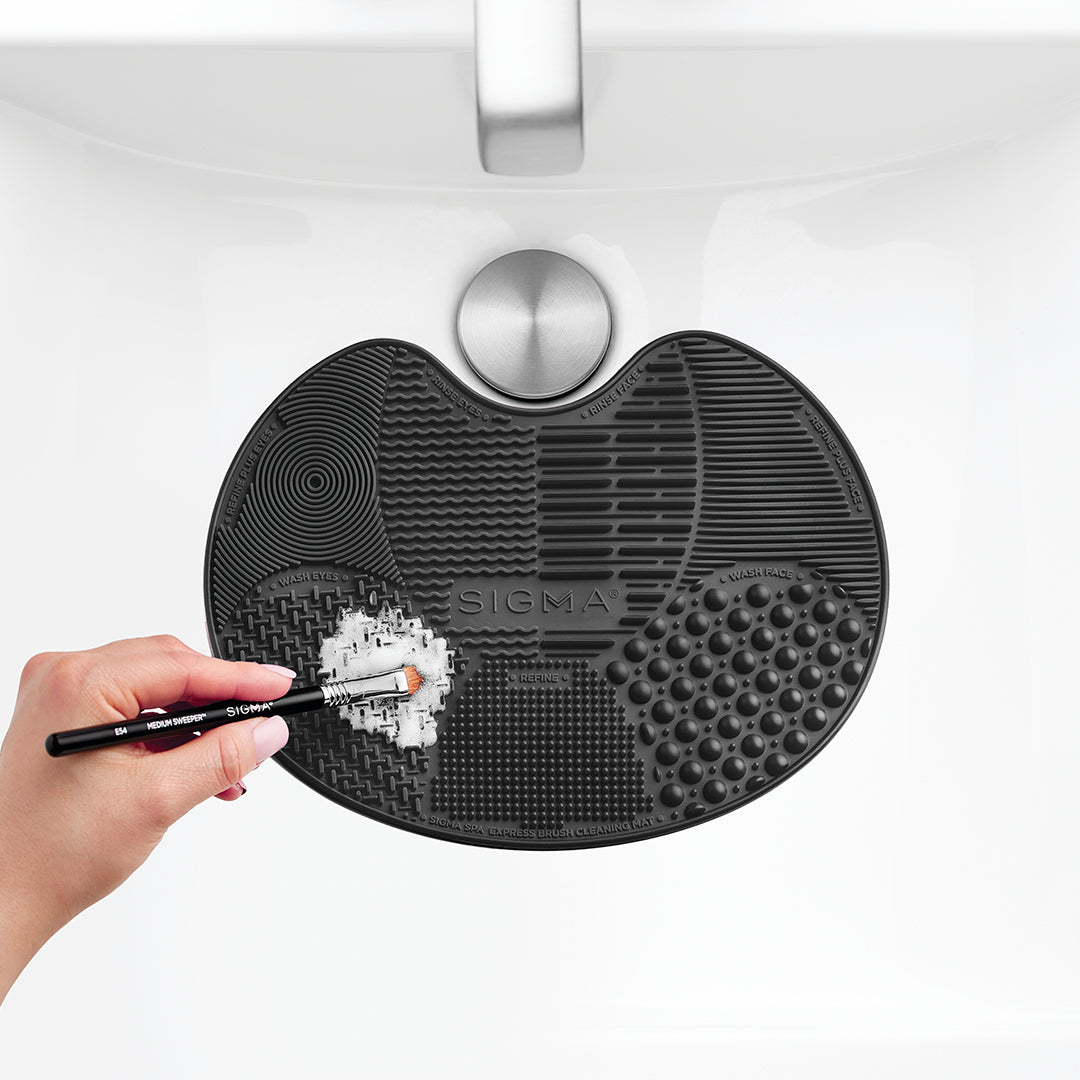 Sigma Spa® Express Brush Cleaning Mat
