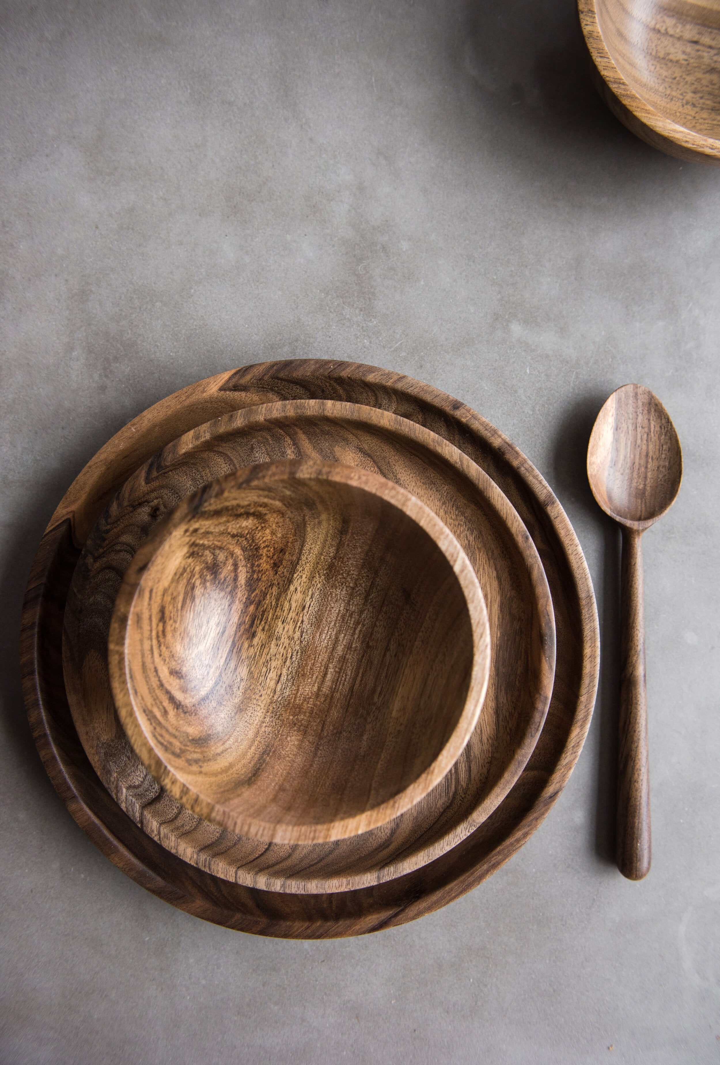 HandCarved Walnut Wooden Plate