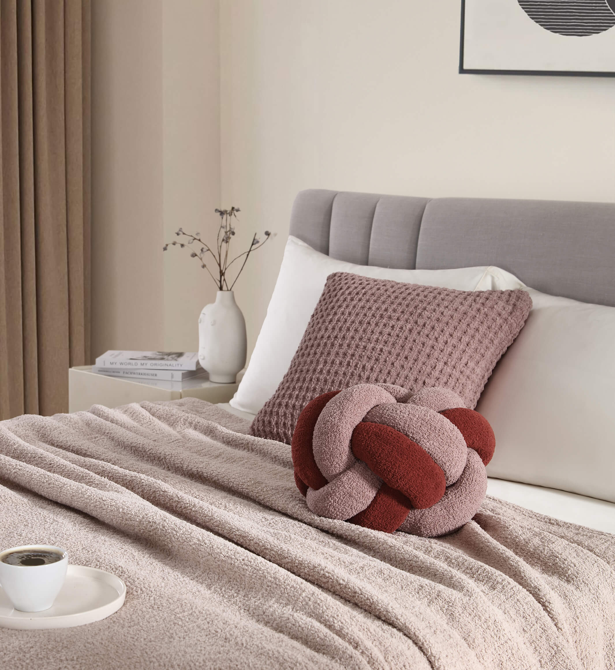 Knot Pillow