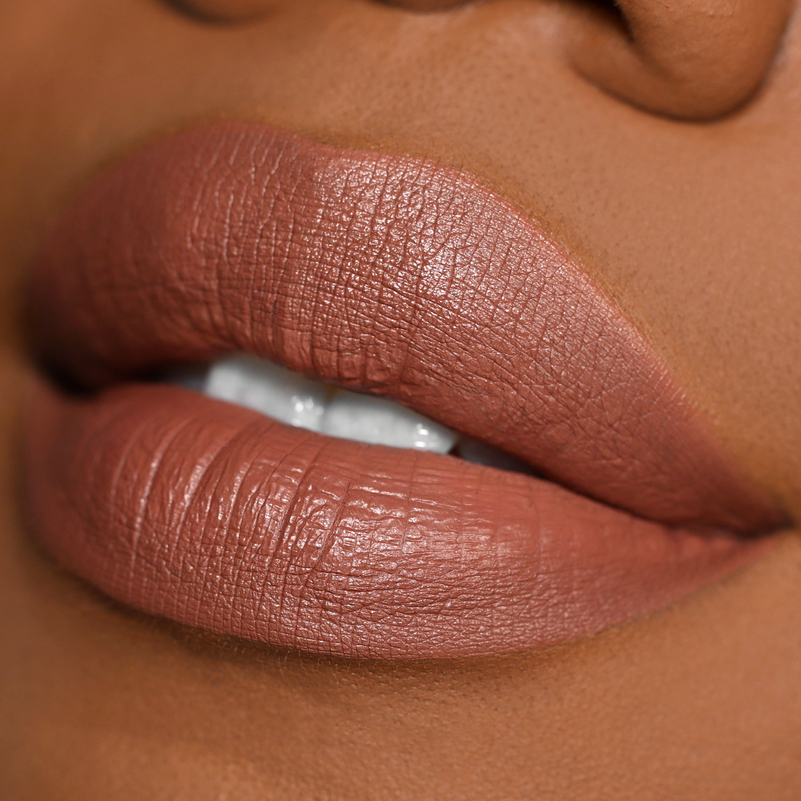 Long Lasting Liquid Lipstick - Verona
