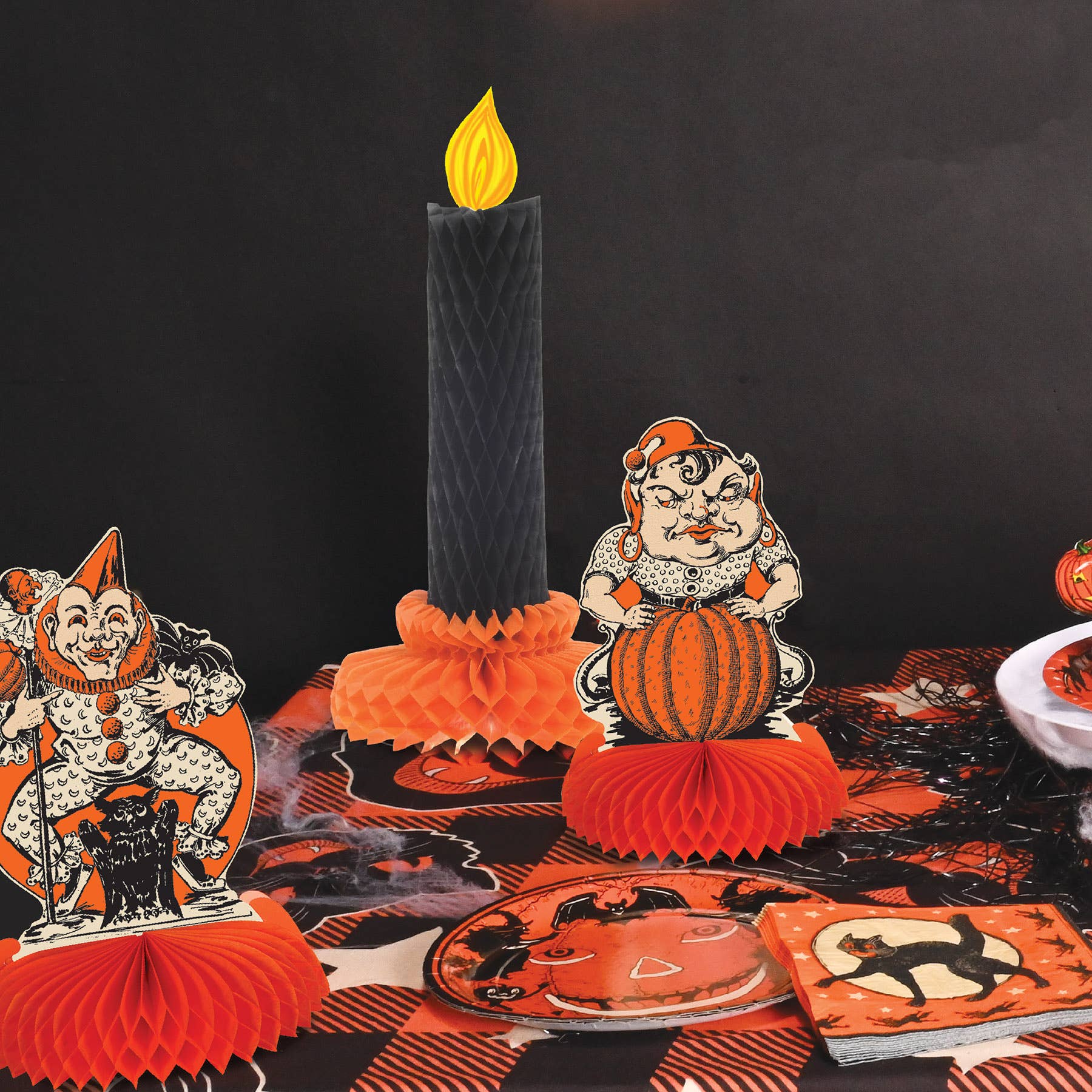 Vintage Halloween Honeycomb Centerpieces Set of 4 by Beistle