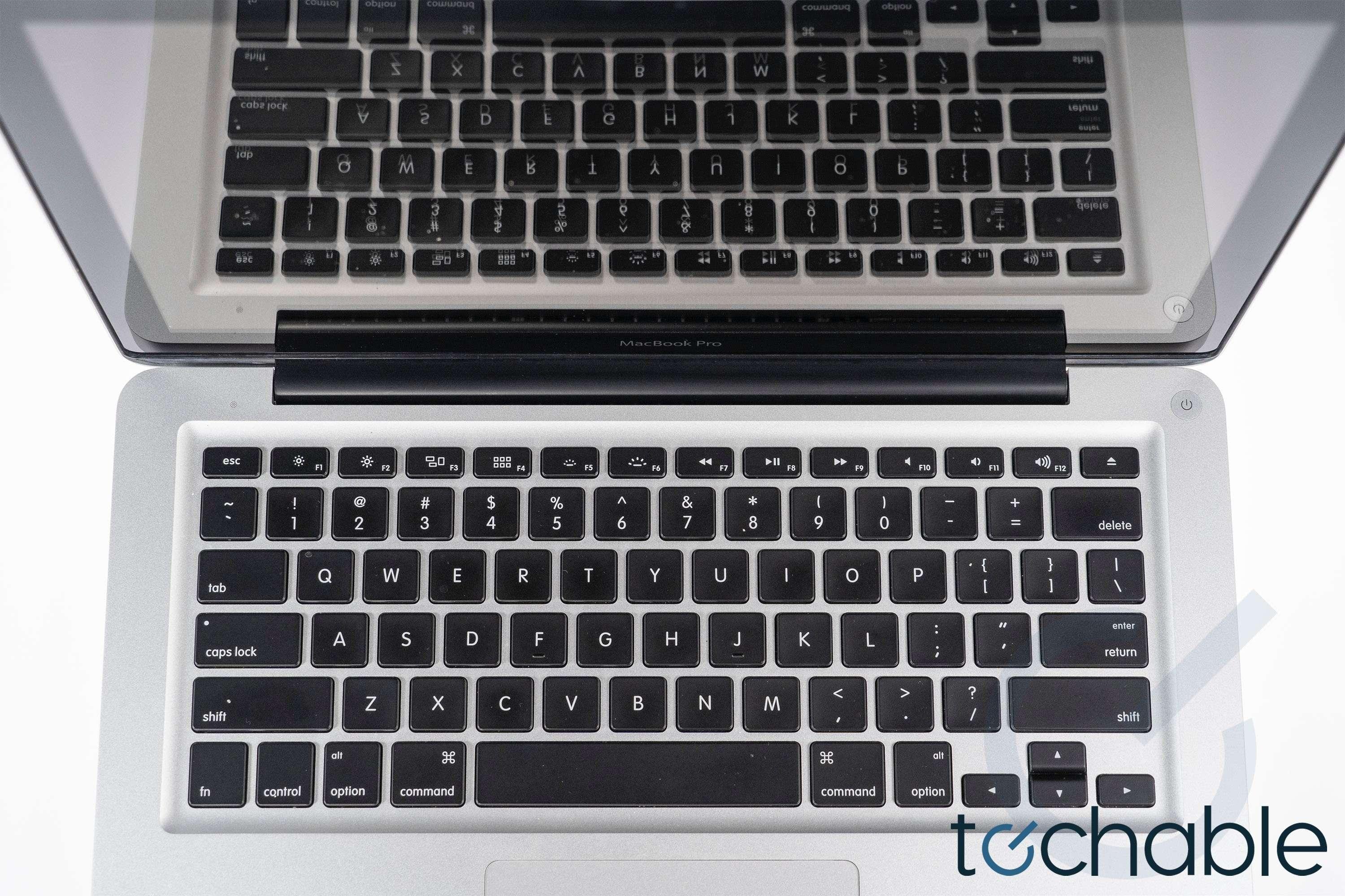 Apple Macbook Pro 13" 2.4GHz Core 2 Duo (Customize IT)