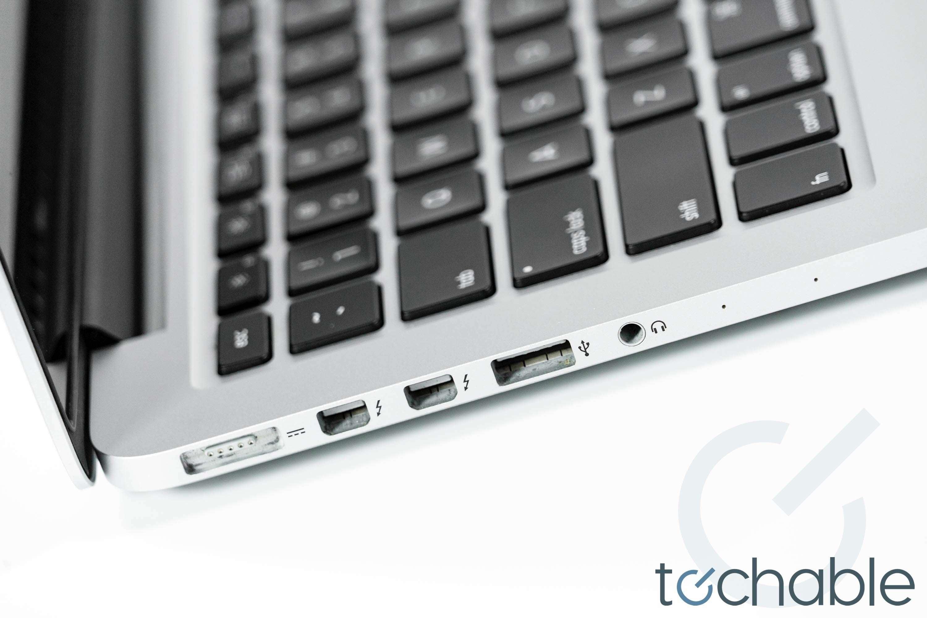 MacBook Pro (Early 2015) 13-Inch - 3.1GHz Core i7 - 16GB RAM - 2 TB SSD