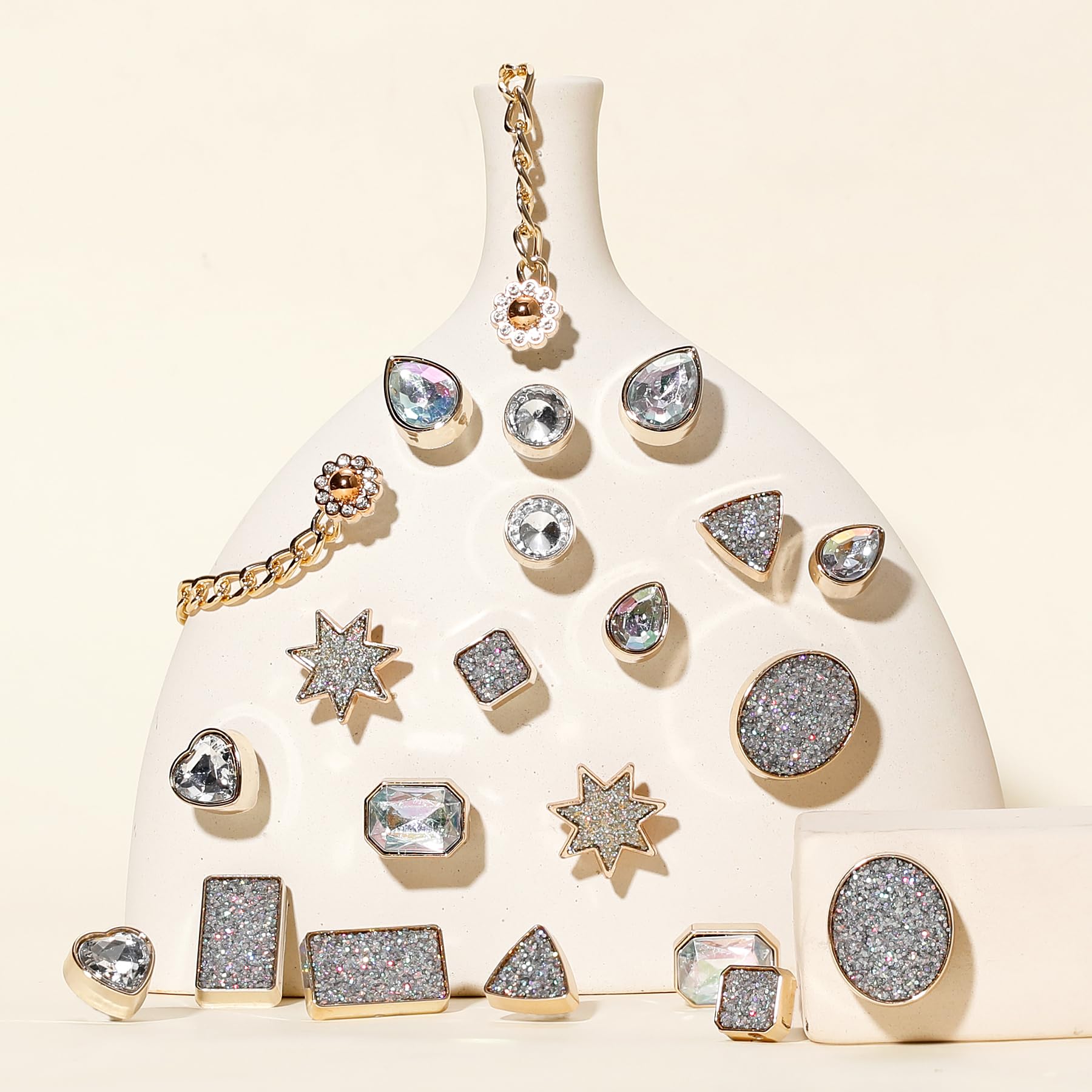 Bling Shoe Charms for Women, 22Pcs Plastic Sparkling Gems Rhinestones Shoe Decoration Charms, Girly Shoe Chains for Clog Sandals, DIY Shoe Accessories for Party Favor