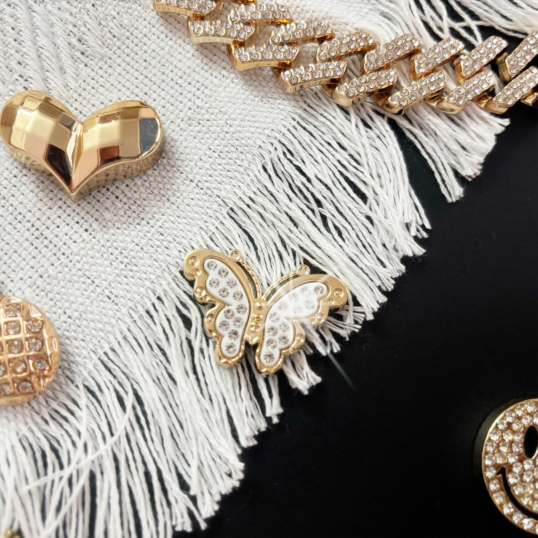 Bling Shoe Charms for Women, Sparkle Rhinestones Shoe Decoration Charms, Girly Shoe Chains for Clog Sandals, DIY Shoe Accessories for Party Favor