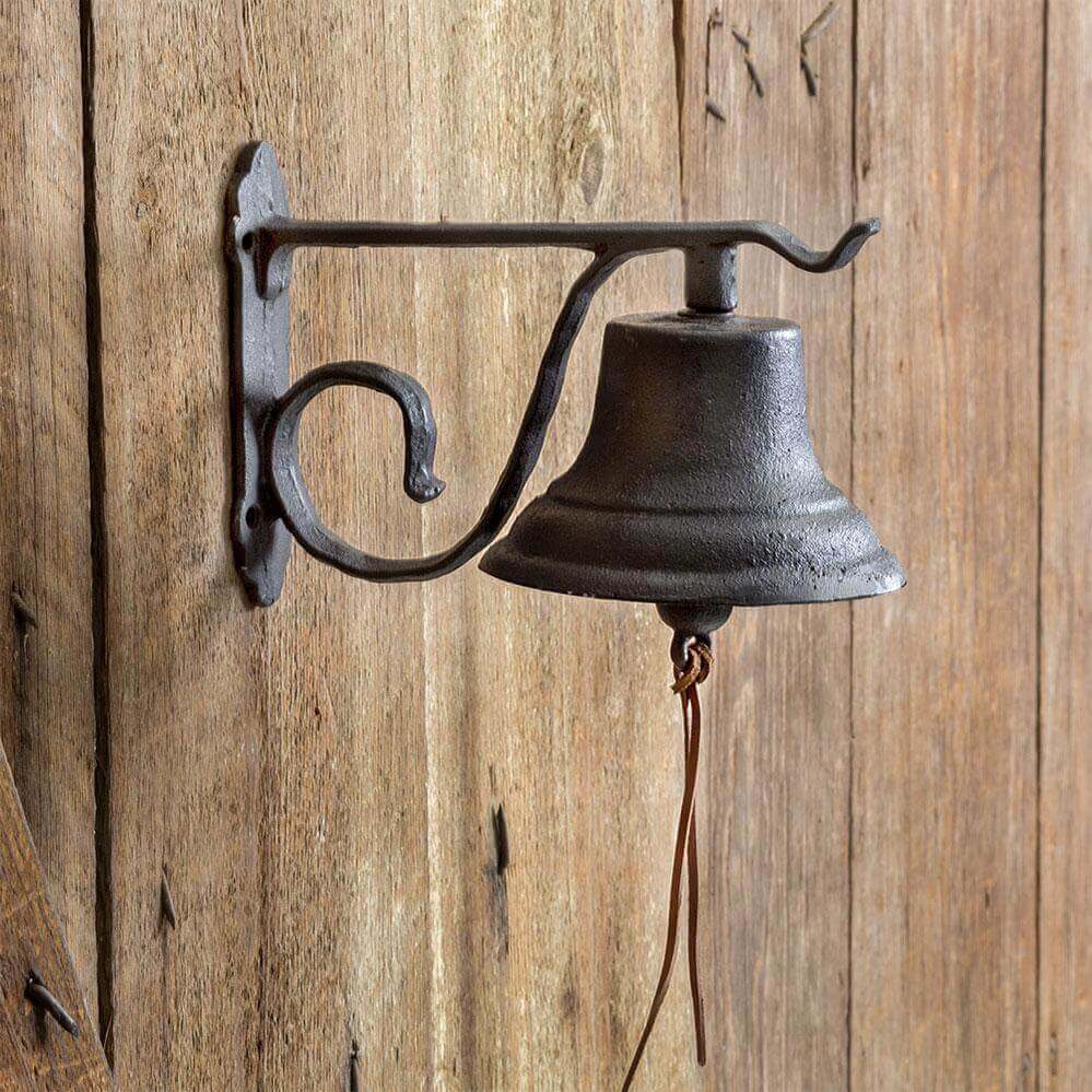 Vintage Wall-Mounted Farmhouse Bell in Cast Iron