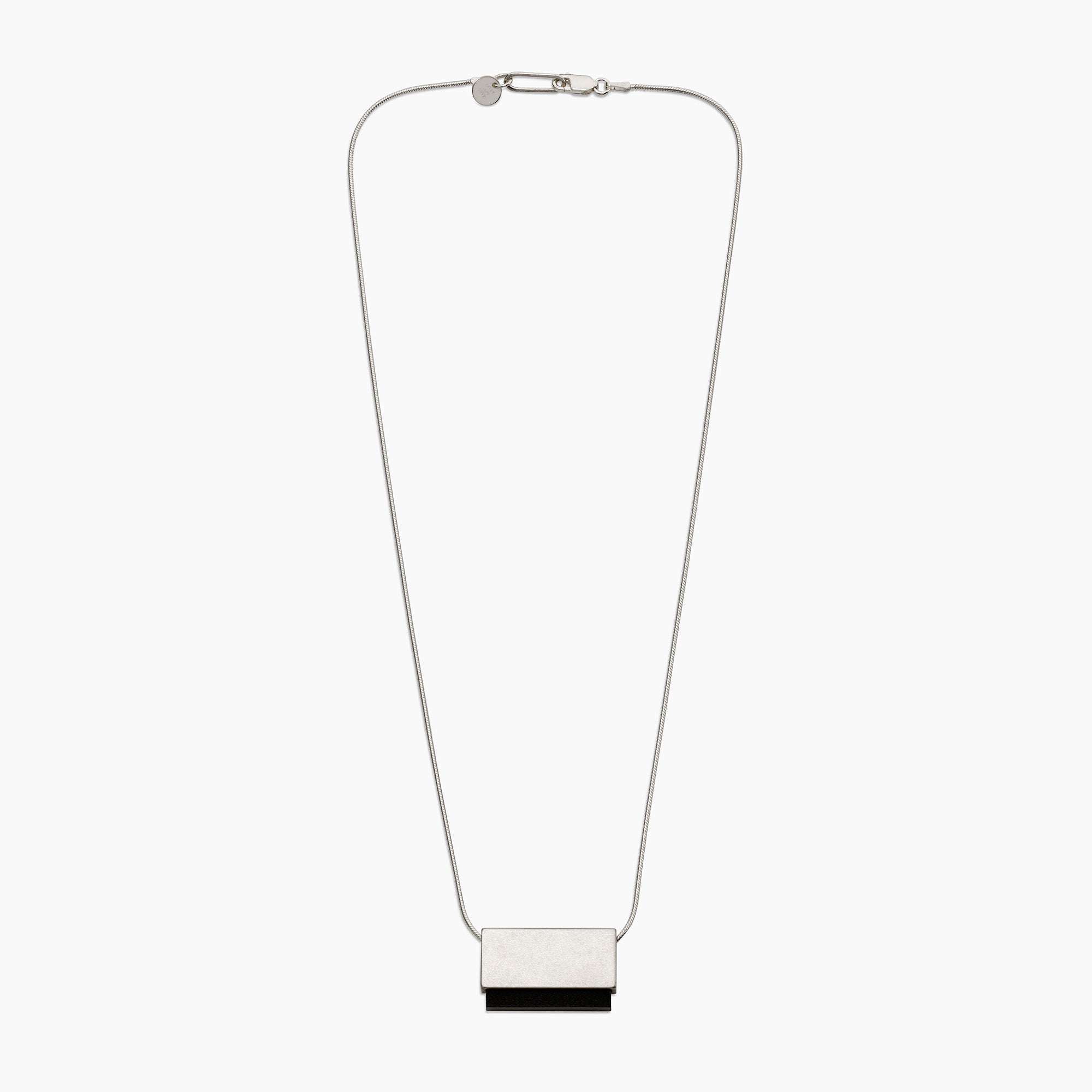 Varjo necklace