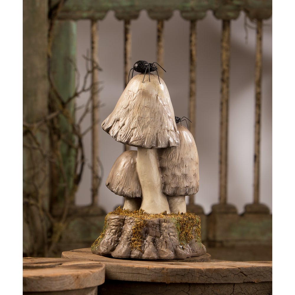 Ghostie Fungi by Bethany Lowe Designs