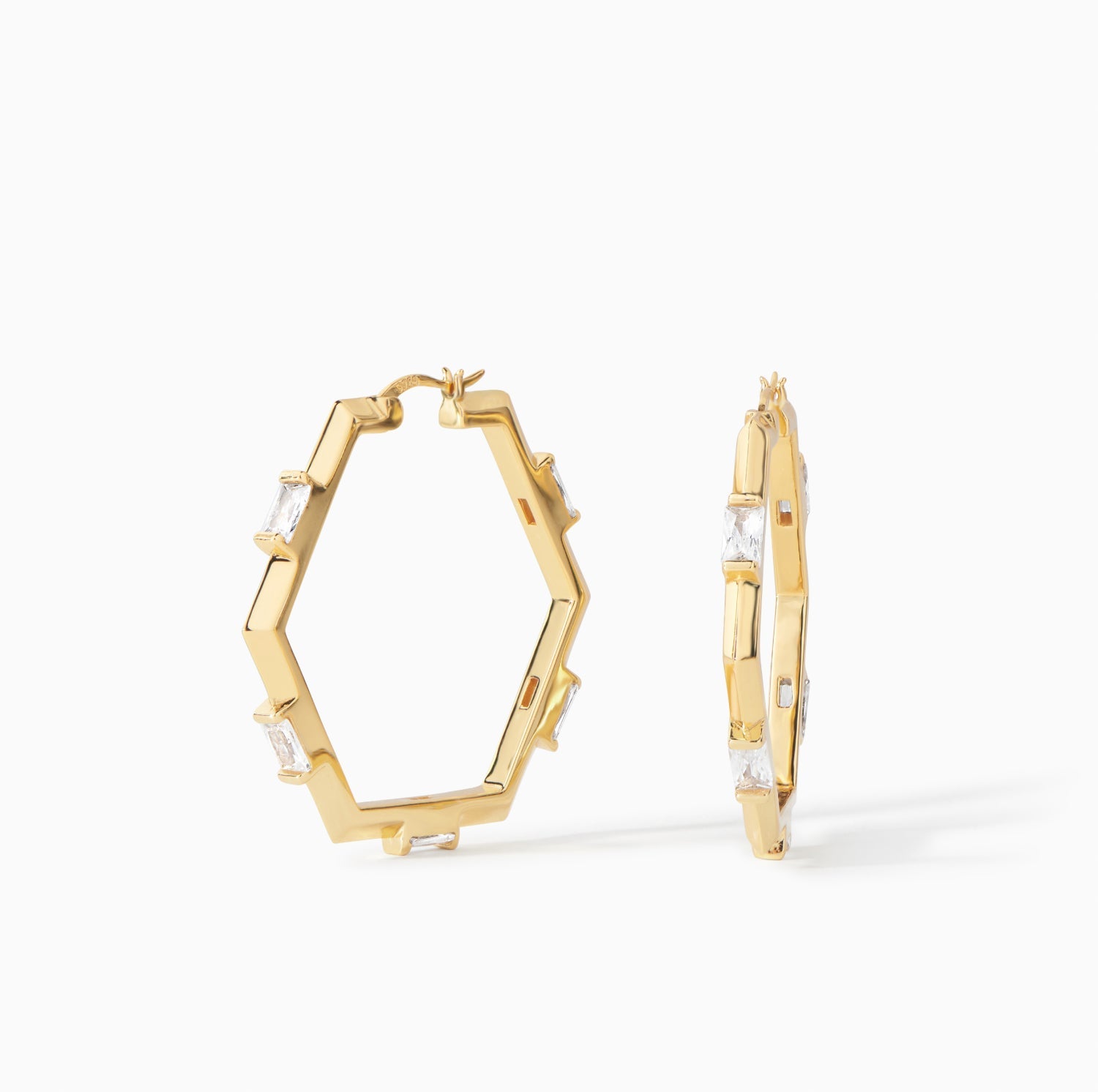 The Claire Hoop Earrings - Medium by Ora Ana