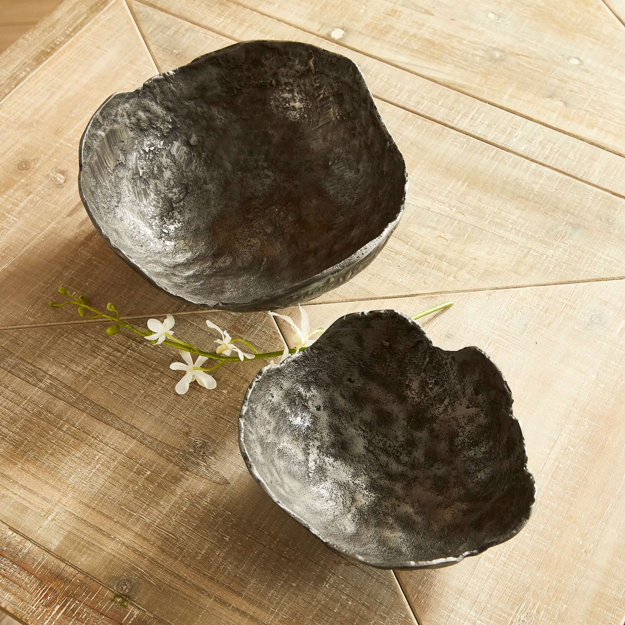 Hand-Sculpted Bronze Decorative Bowls (Set of 2)
