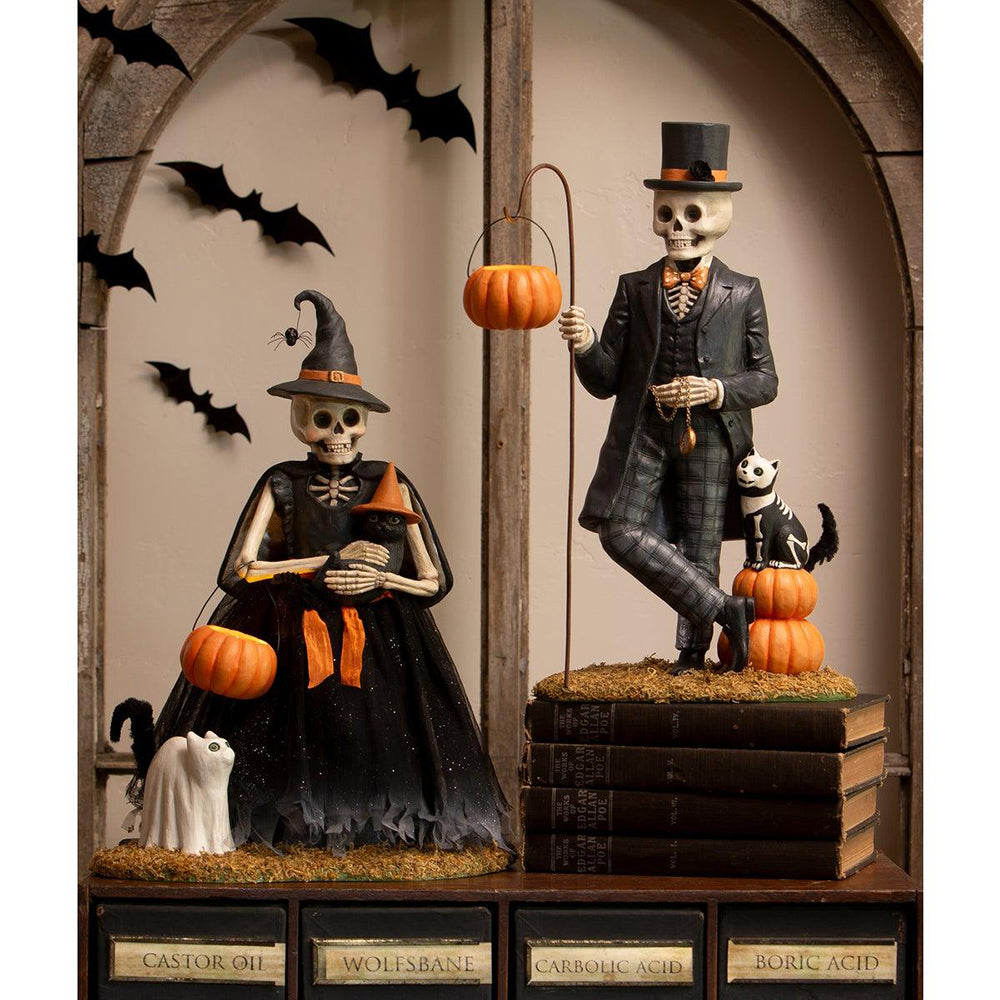 Henry Deadison Skeleton by Bethany Lowe Designs