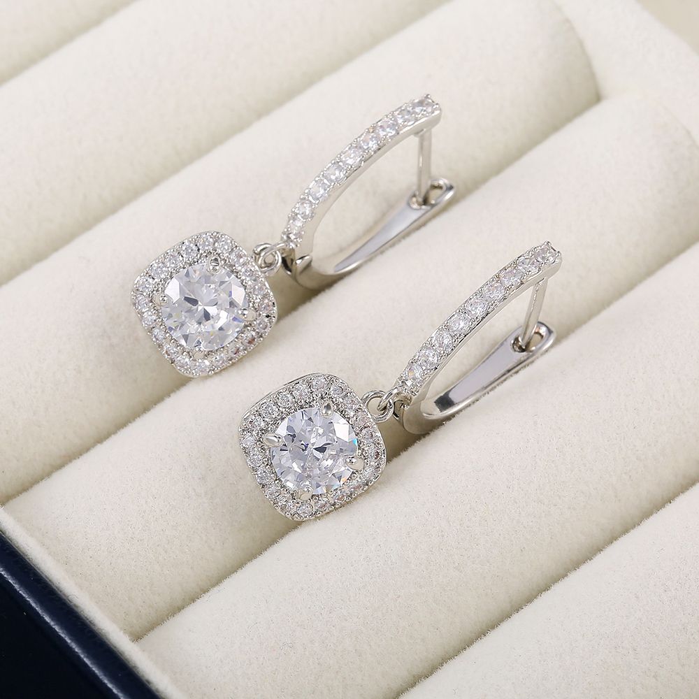 Huitan Luxury Bridal Wedding Engagement Drop Earrings with Cubic Zirconia Silver Color Elegant Women Accessories Fashion Jewelry