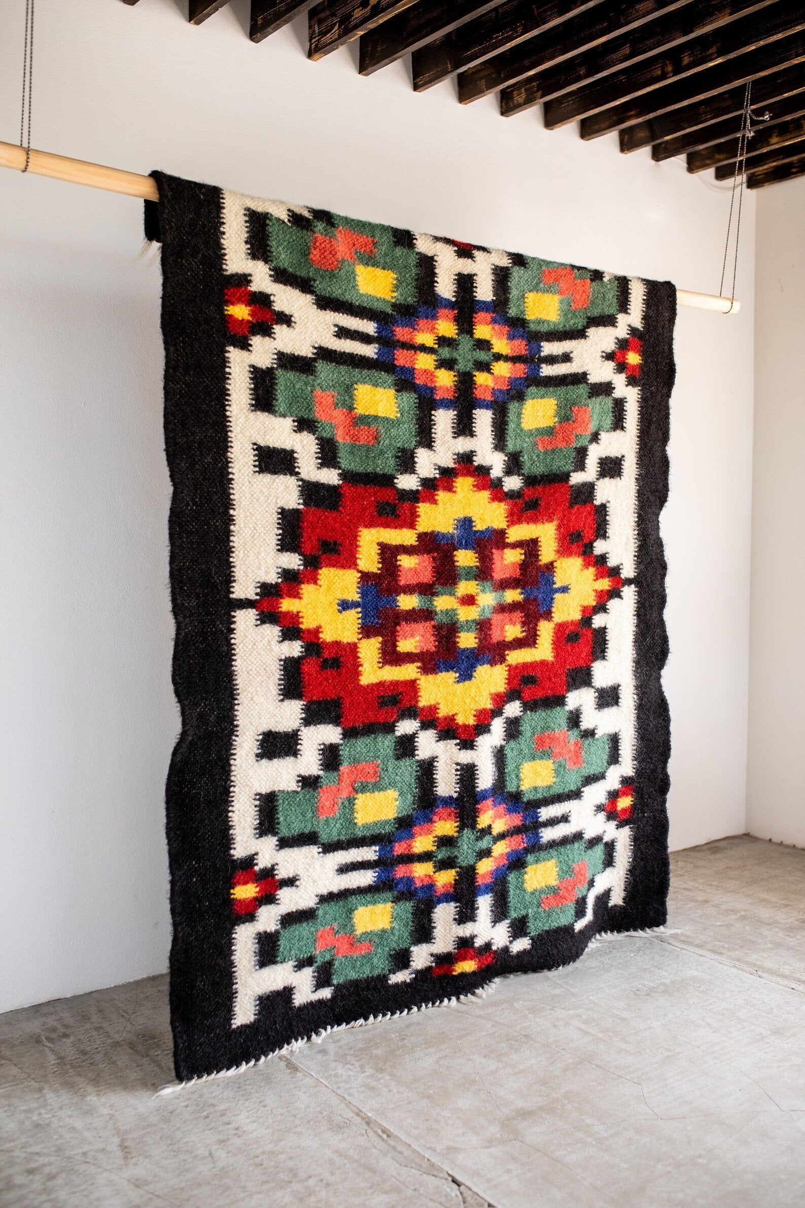 Handwoven Thin Rug with Traditional Carpathian Pattern 2