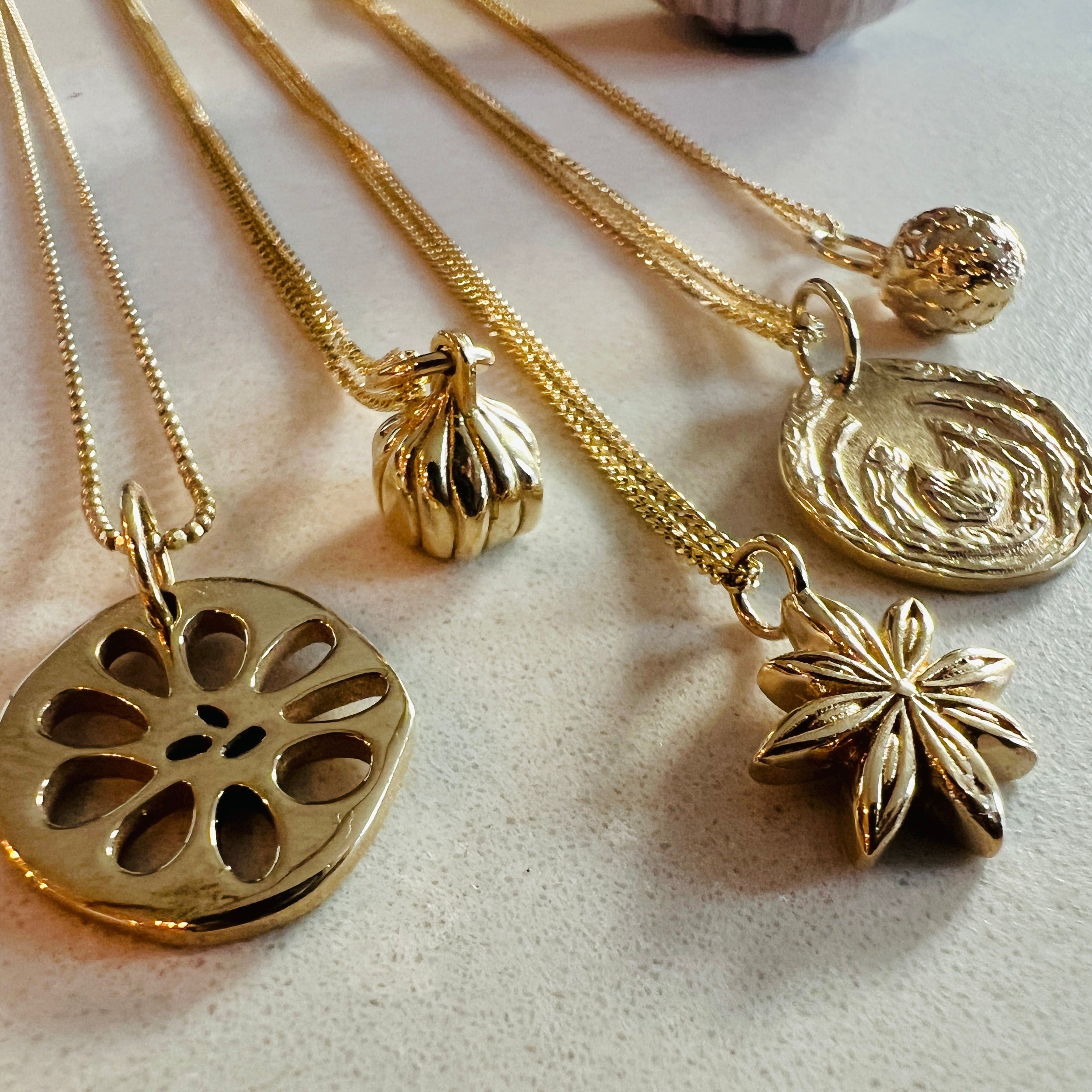 Down To Earth //  Garlic