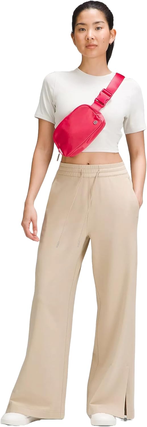 Lululemon Athletica Everywhere Belt Bag Lipgloss