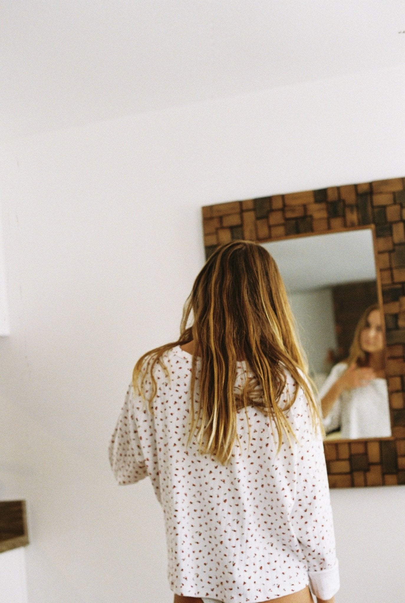 Mid Summer Pullover | Red Floral