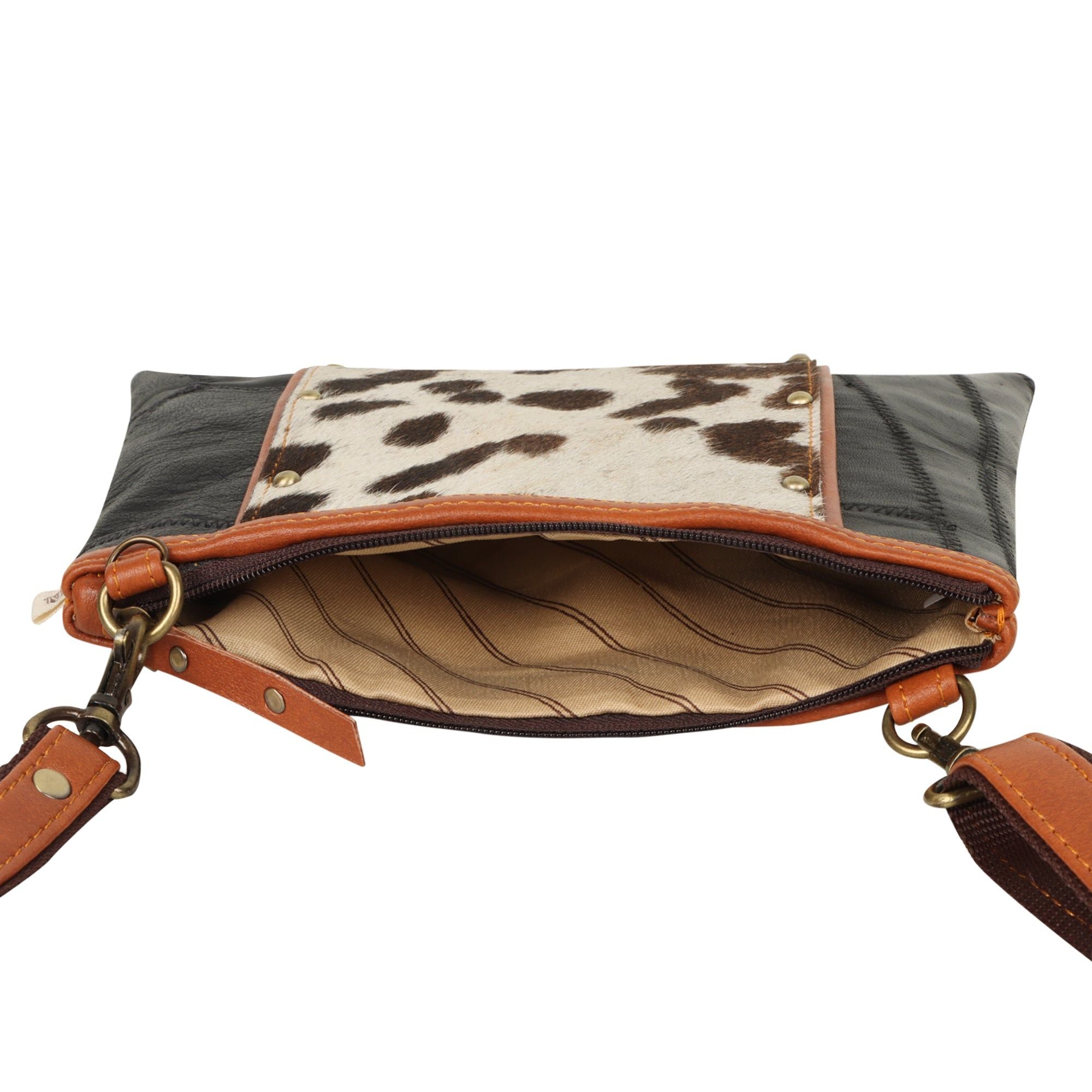 Noa Angled Crossbody Bag - Hairon