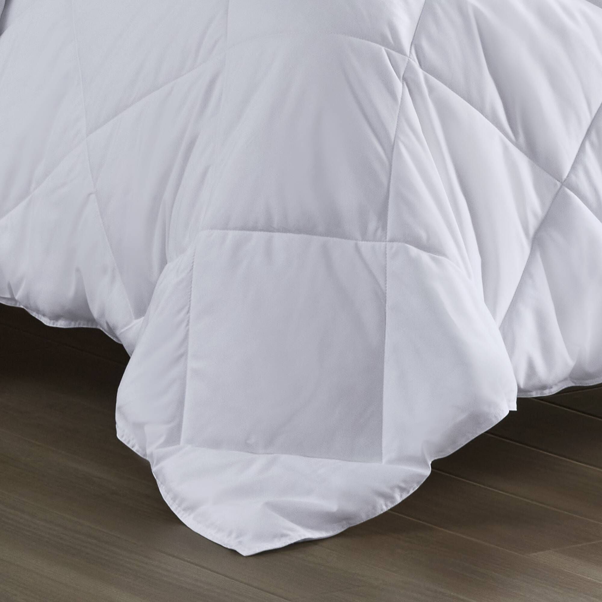 Oversized Down Alternative Comforter White Twin/Twin XL