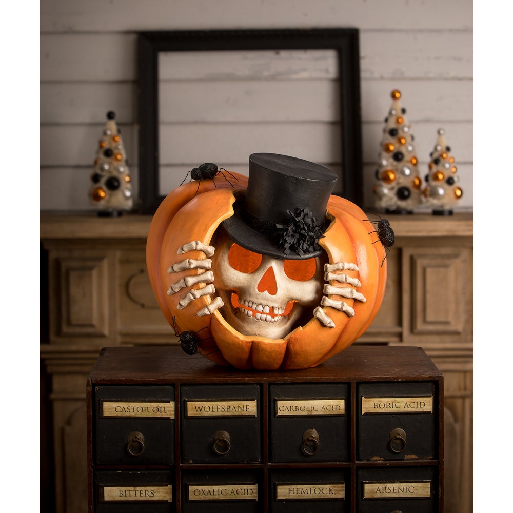 Peek-A-Boo Skelly by Bethany Lowe Designs