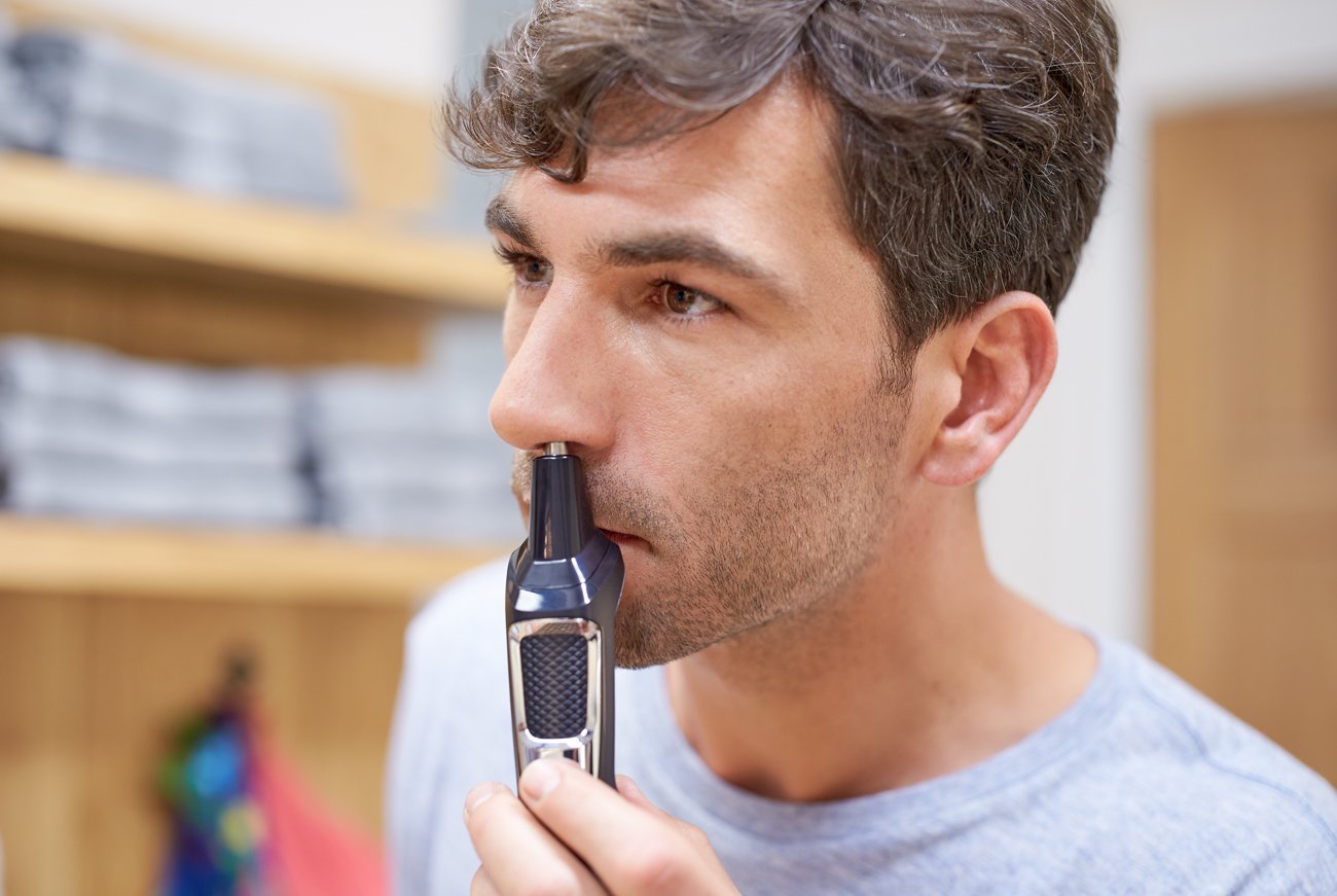 Philips Norelco Multigroom All-in-One Trimmer Series 3000 with 13 pieces - No Blade Oil Needed, MG3750/50