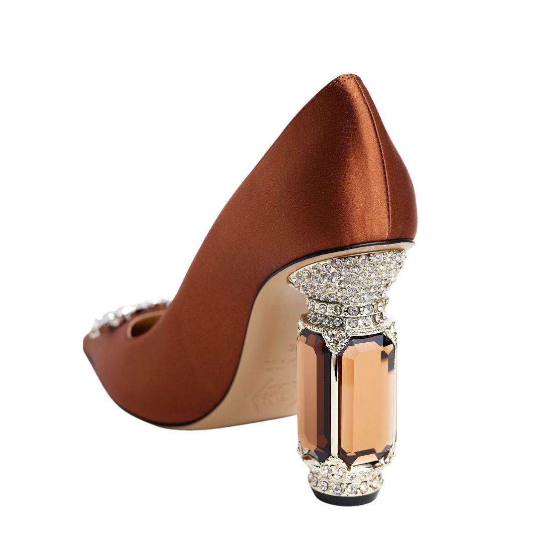 Brown Pumps 100