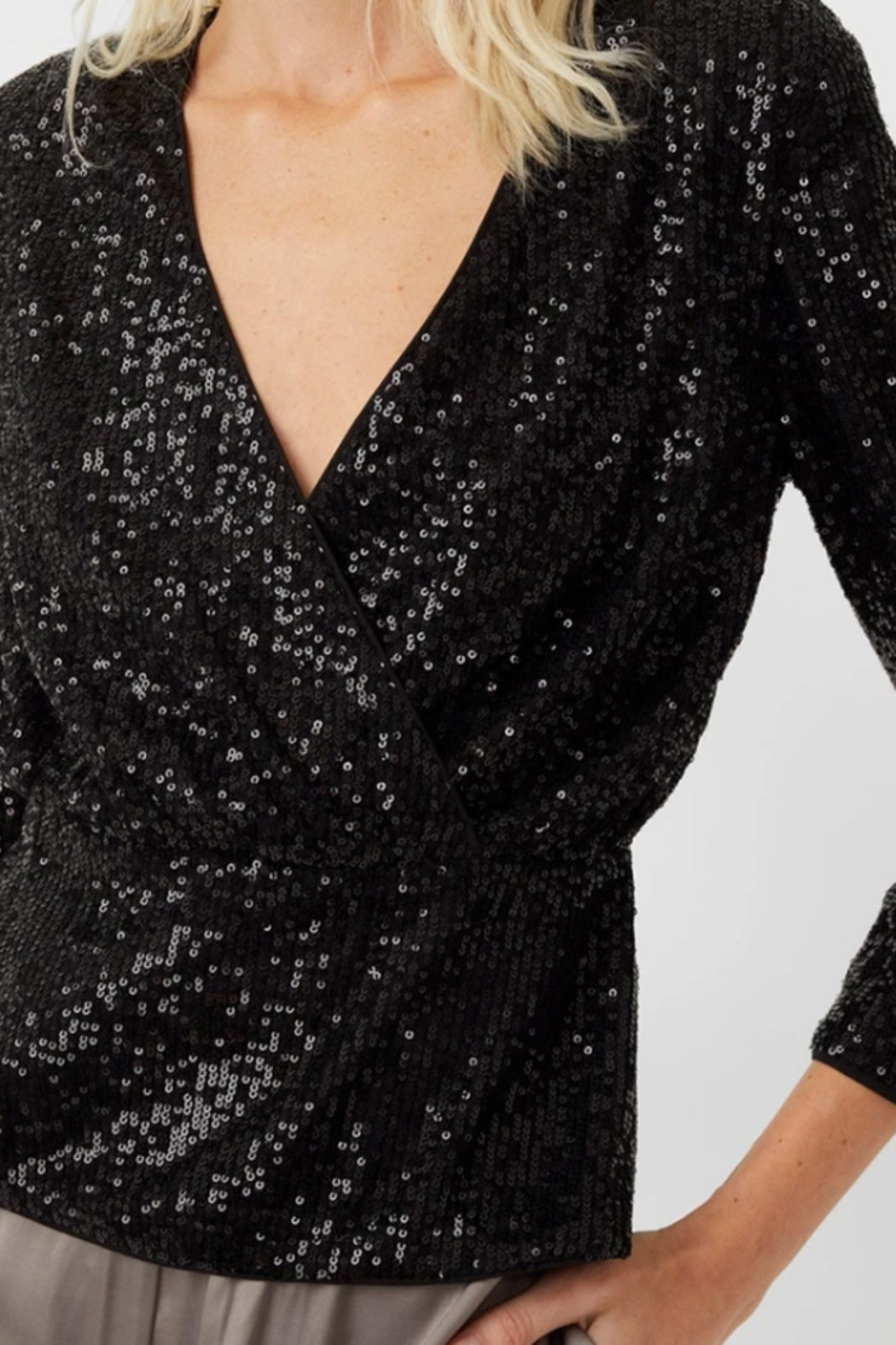 Sequin Vneck Top