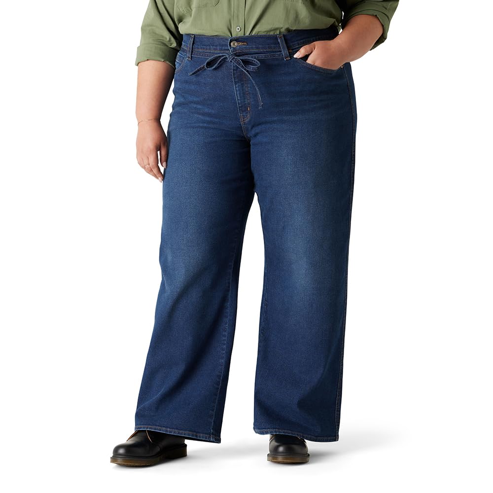 Signature by Levi Strauss & Co. Gold Women's Heritage Belted Wide Leg Jeans Mid-Rise Stretch Denim (Also Available in Plus)