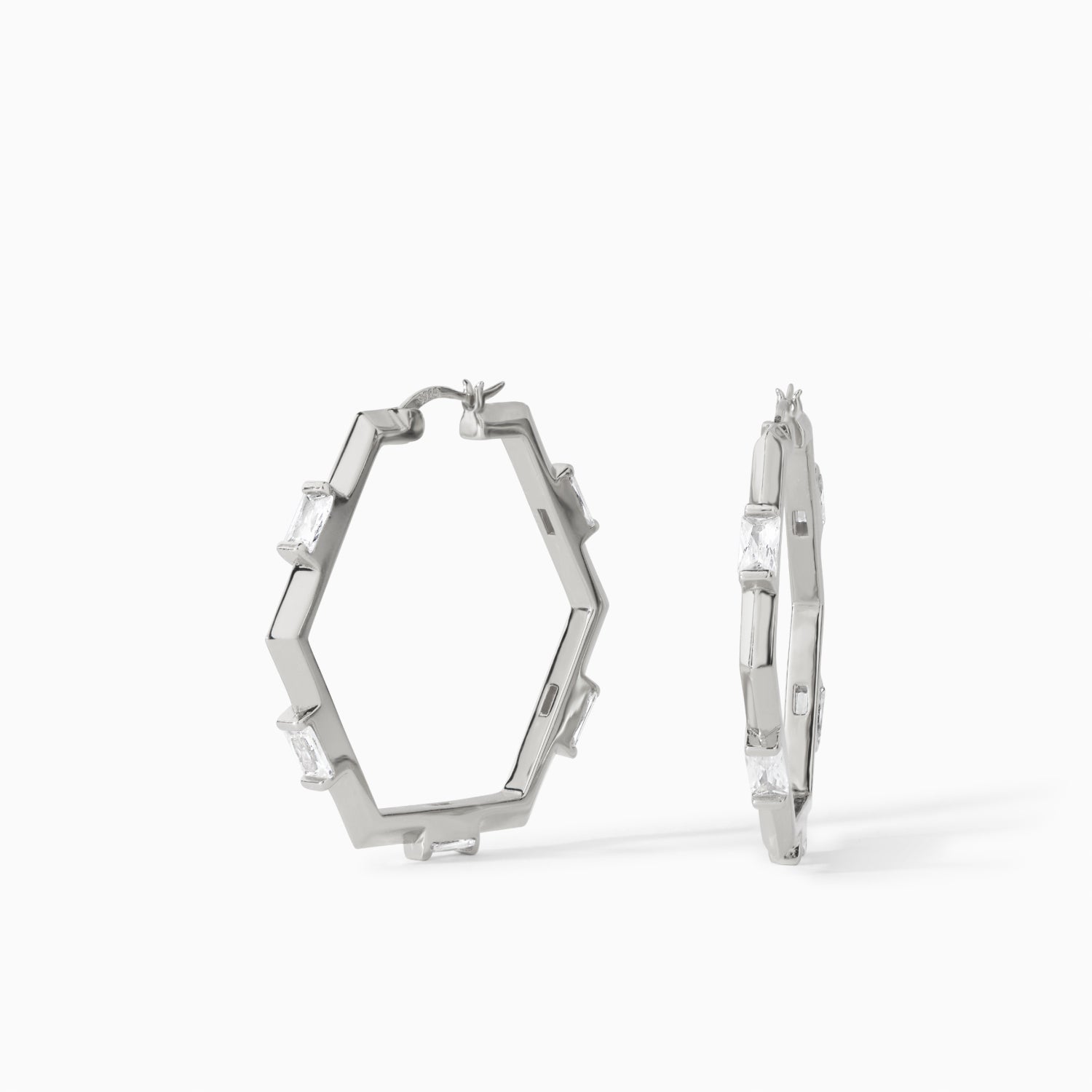 The Claire Hoop Earrings - Medium by Ora Ana