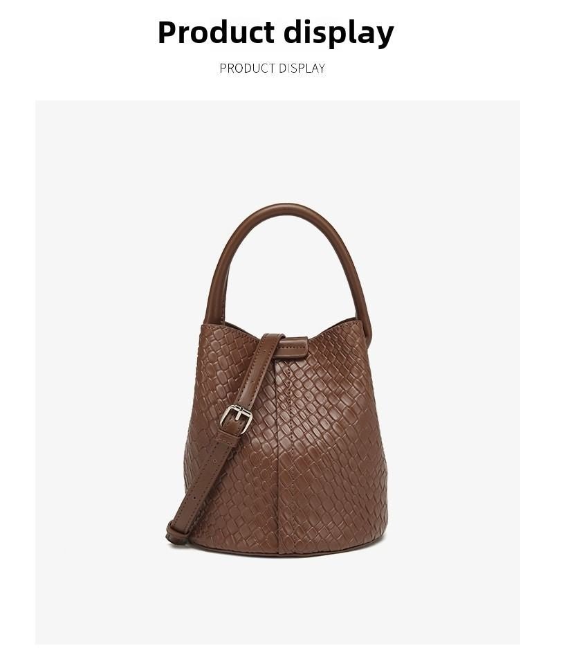 Simple niche woven pattern handbag bucket bag women's bag tide 2025 new senior sense shoulder bag crossbody bag
