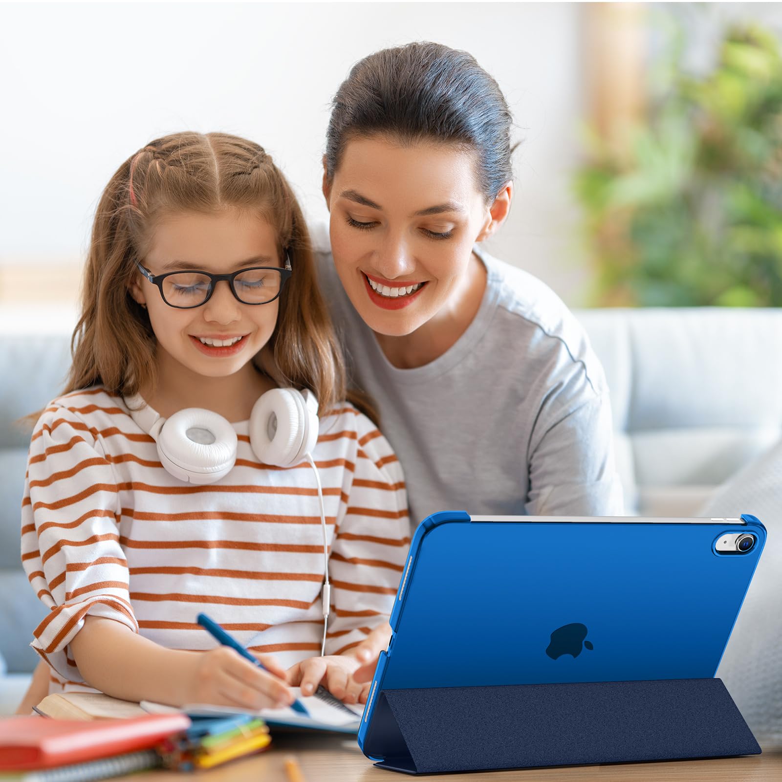 SUPFINE for iPad (A16) 11th Generation Case 11 inch 2025 & iPad 10th Generation Case 10.9 inch 2022, Slim Stand Hard PC Translucent Back Shell Cover (Support Touch ID, Auto Wake/Sleep), Black