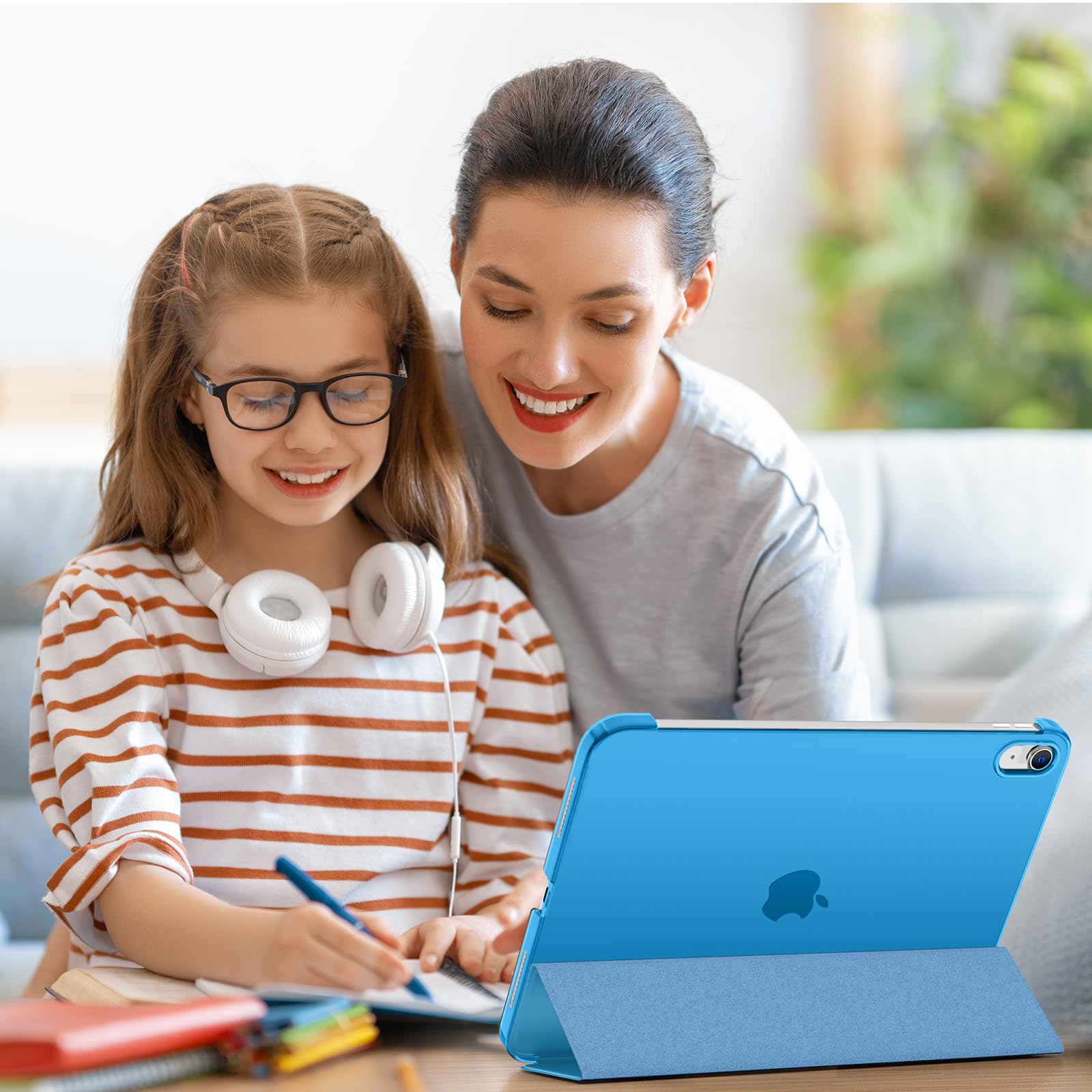 SUPFINE for iPad (A16) 11th Generation Case 11 inch 2025 & iPad 10th Generation Case 10.9 inch 2022, Slim Stand Hard PC Translucent Back Shell Cover (Support Touch ID, Auto Wake/Sleep), Black