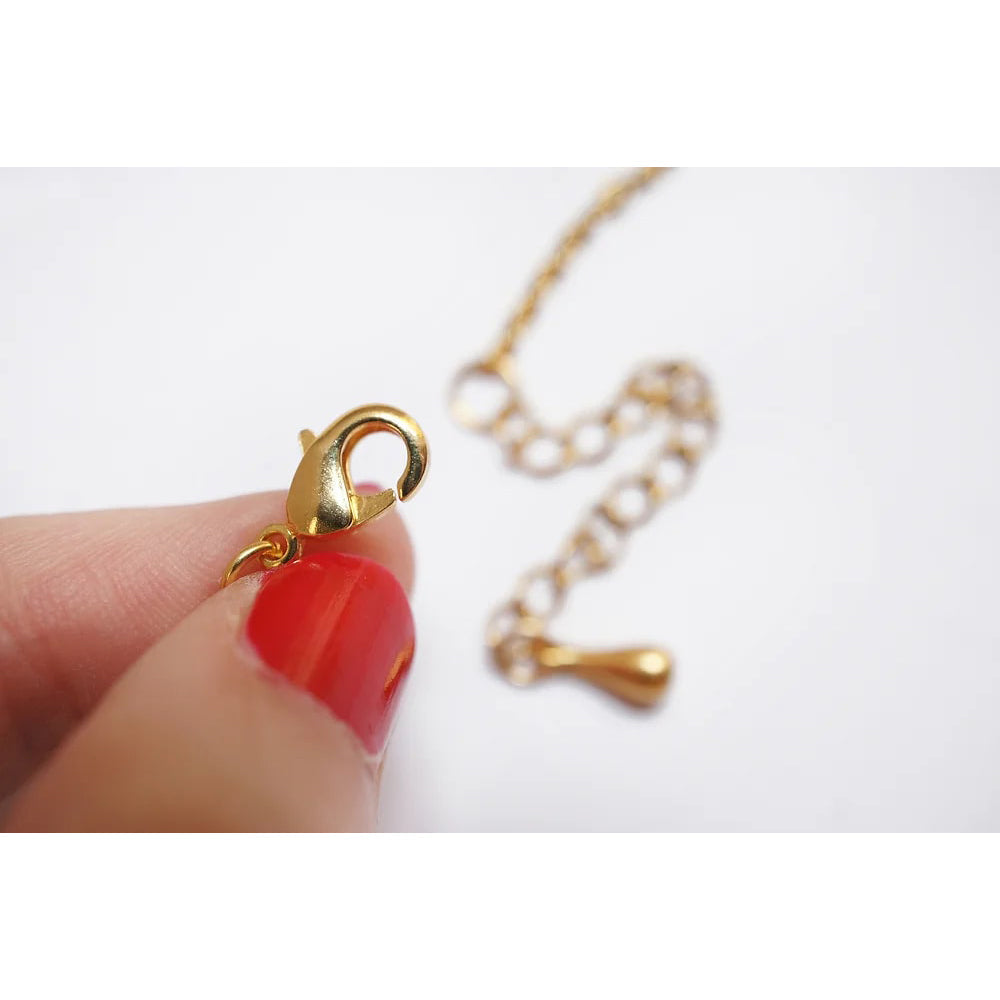 Surfer Couple Necklace by Laliblue