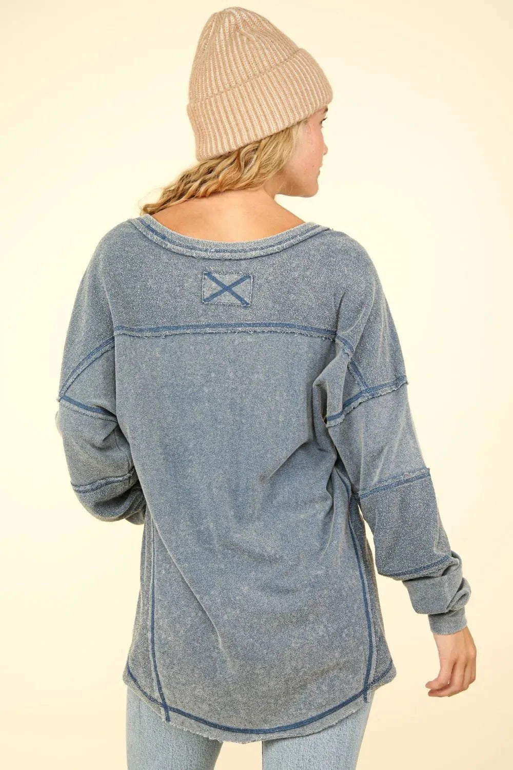 VERY J Washed V-Neck Exposed Seam Knit Top For ladies