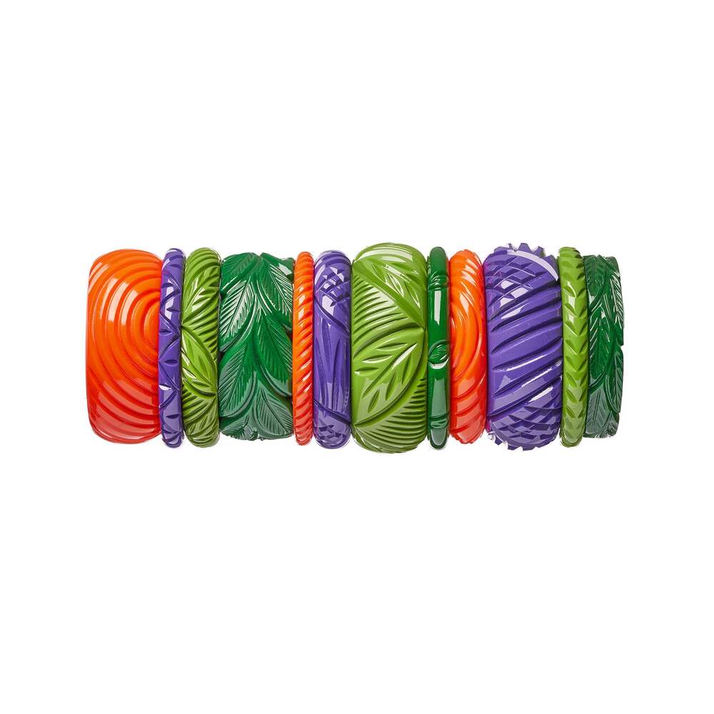 Wide Palm Heavy Carve Medium Bangle by Splendette