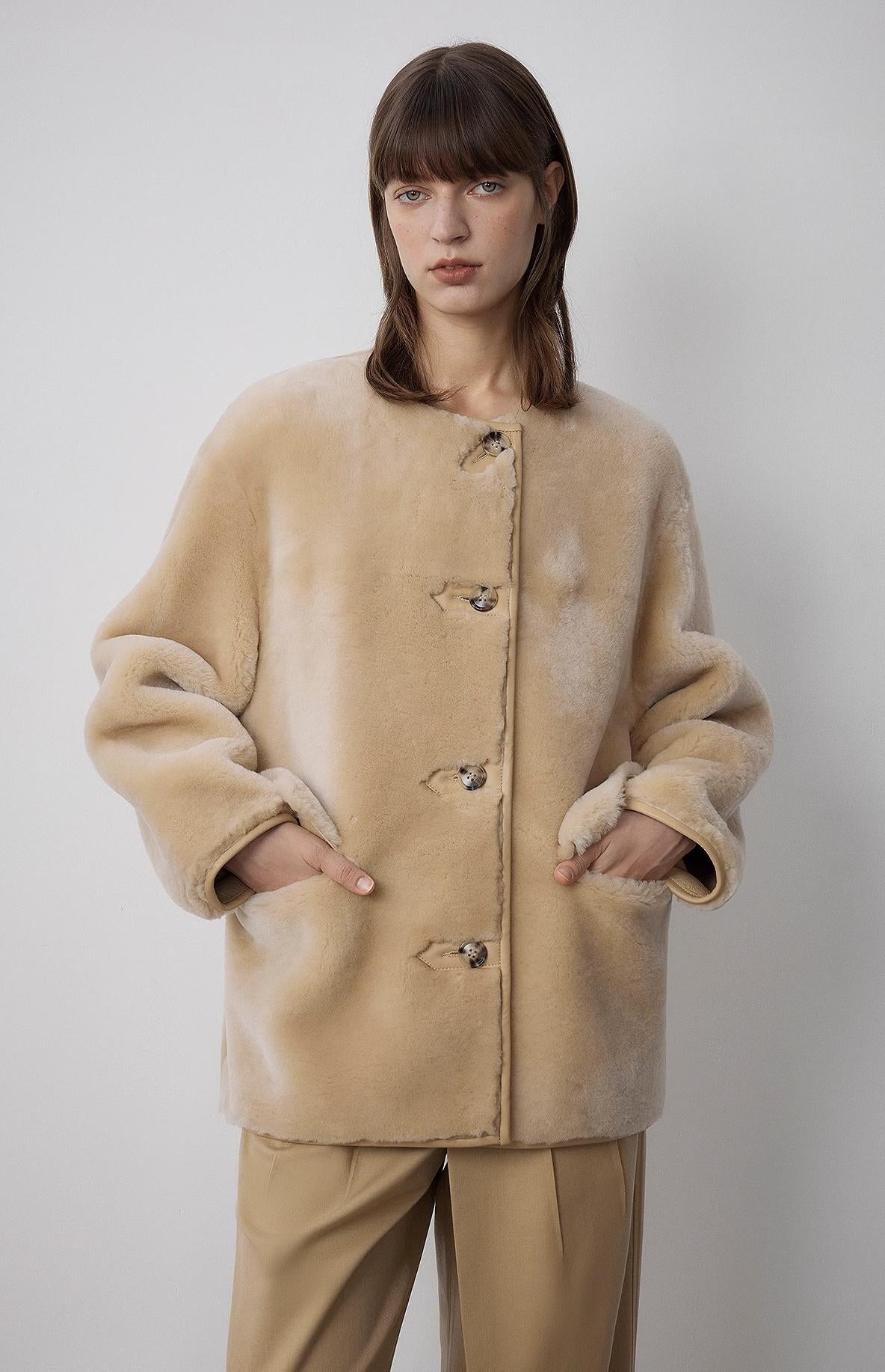 "Retro Time" Merino women's winter short round neck sheepskin jacket-1