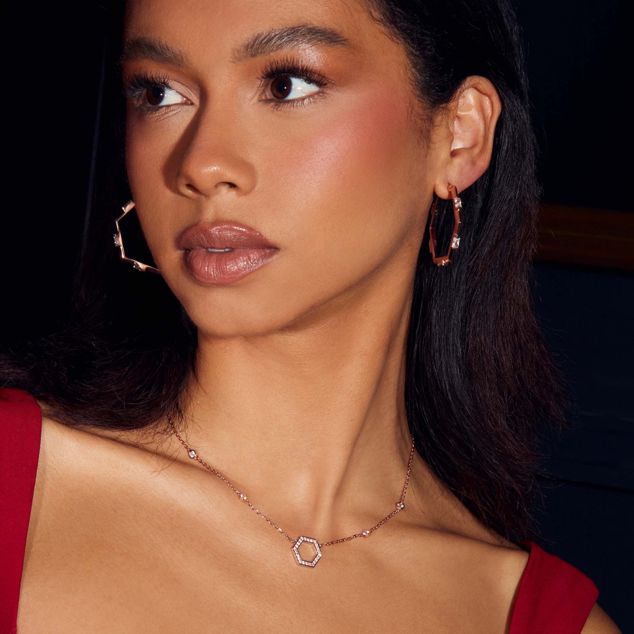 The Claire Hoop Earrings - Medium by Ora Ana