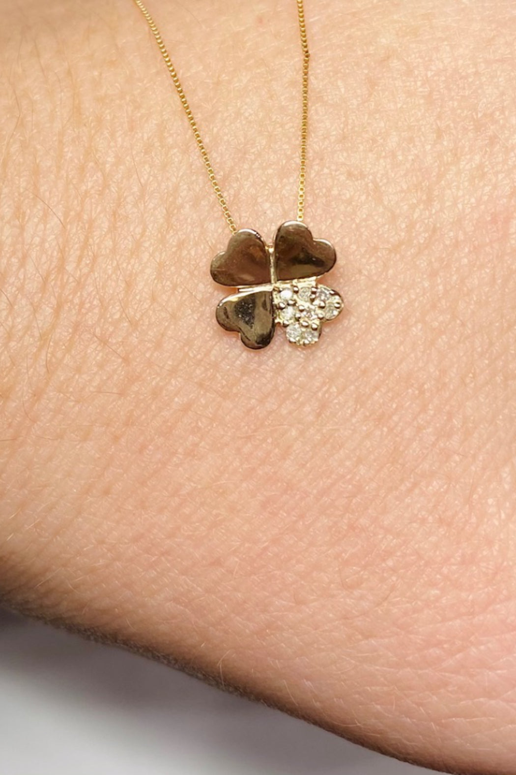 10kt Rose Gold Diamond Necklace