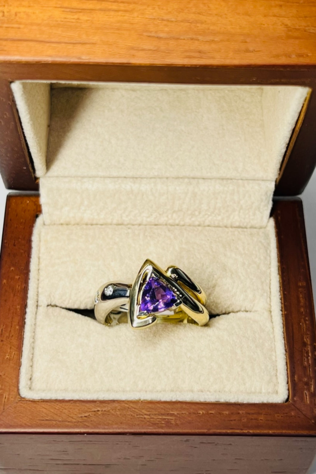 14kt 2-Tone Amethyst & Diamond Ring