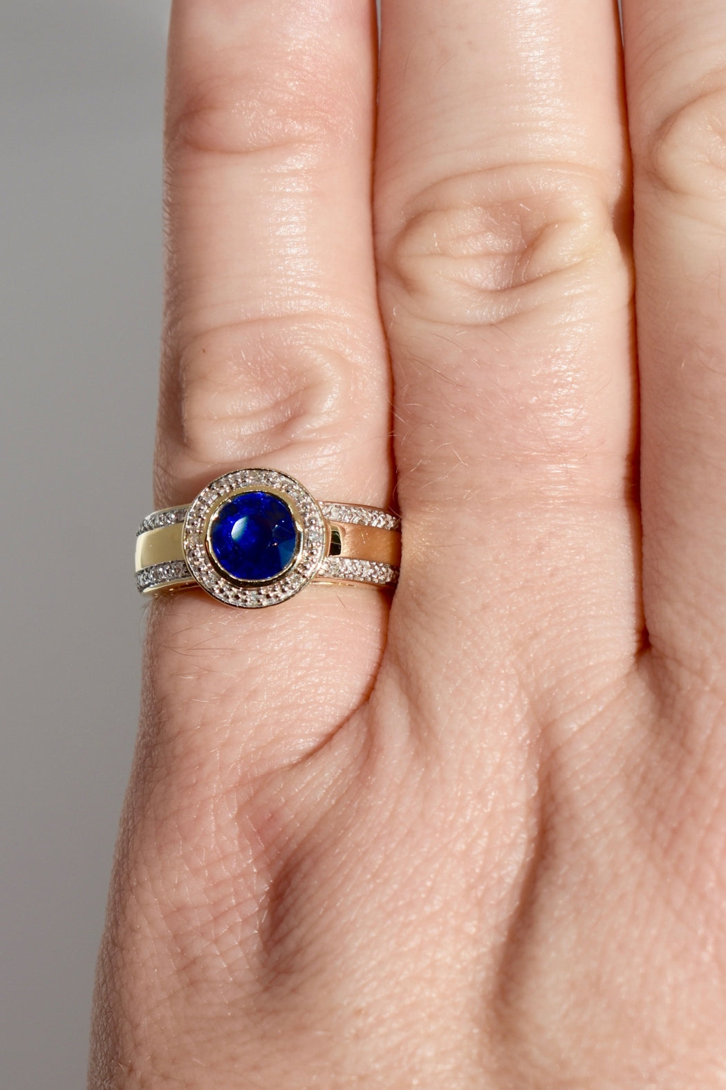 14kt 2-tone Kyanite & Diamond Ring