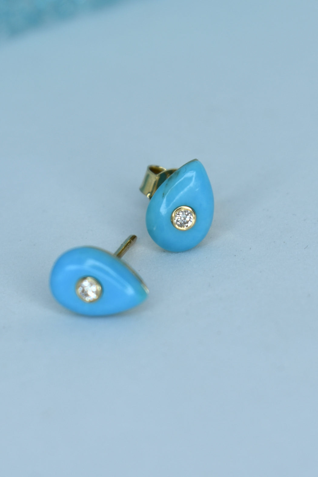 14kt Yellow Gold Turquoise & Diamond Earrings