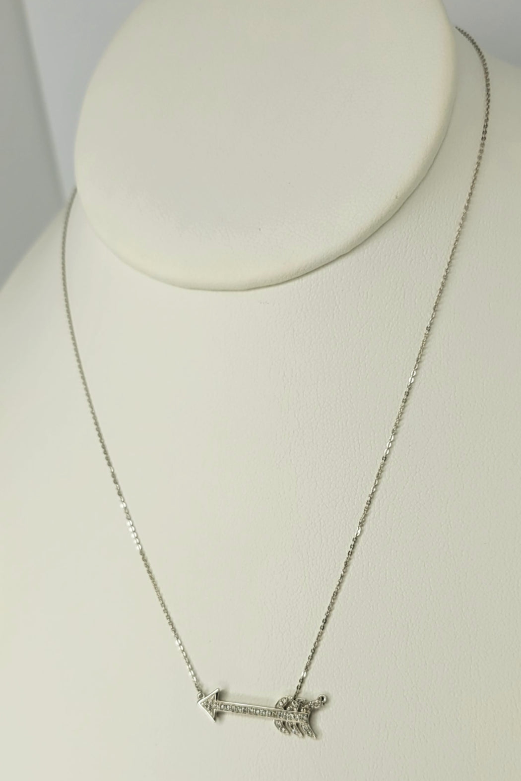 14kt White Gold Diamond Arrow Necklace