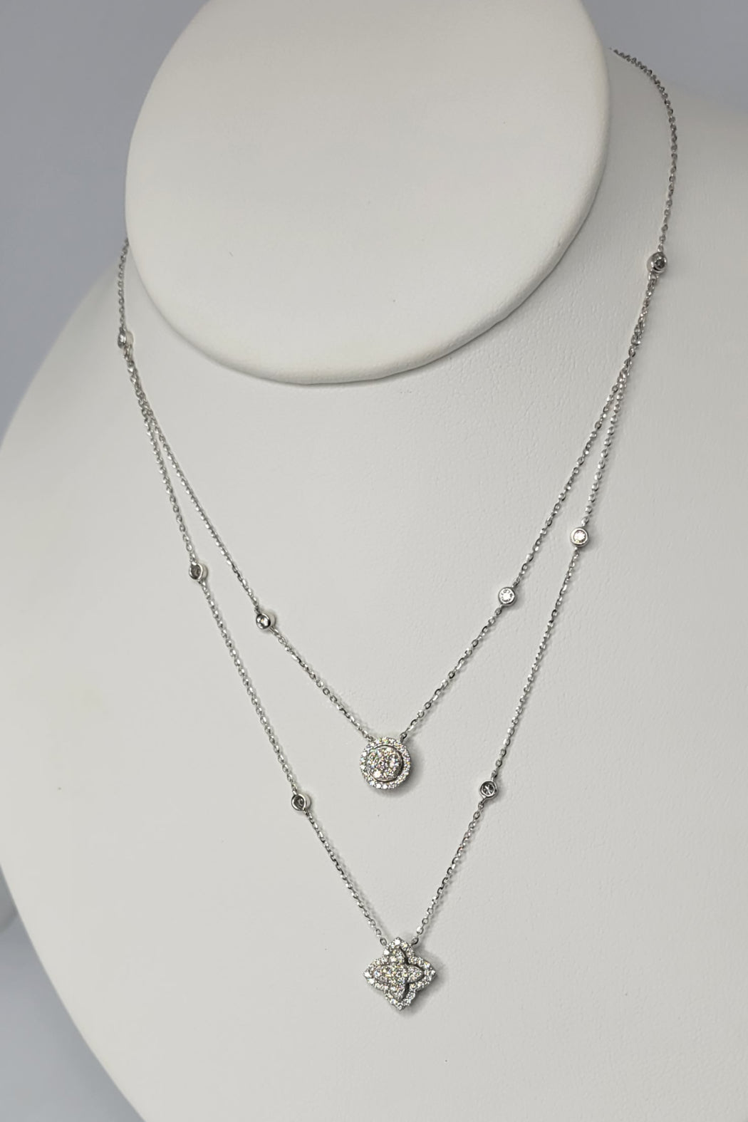 14kt White Gold Diamond Necklace
